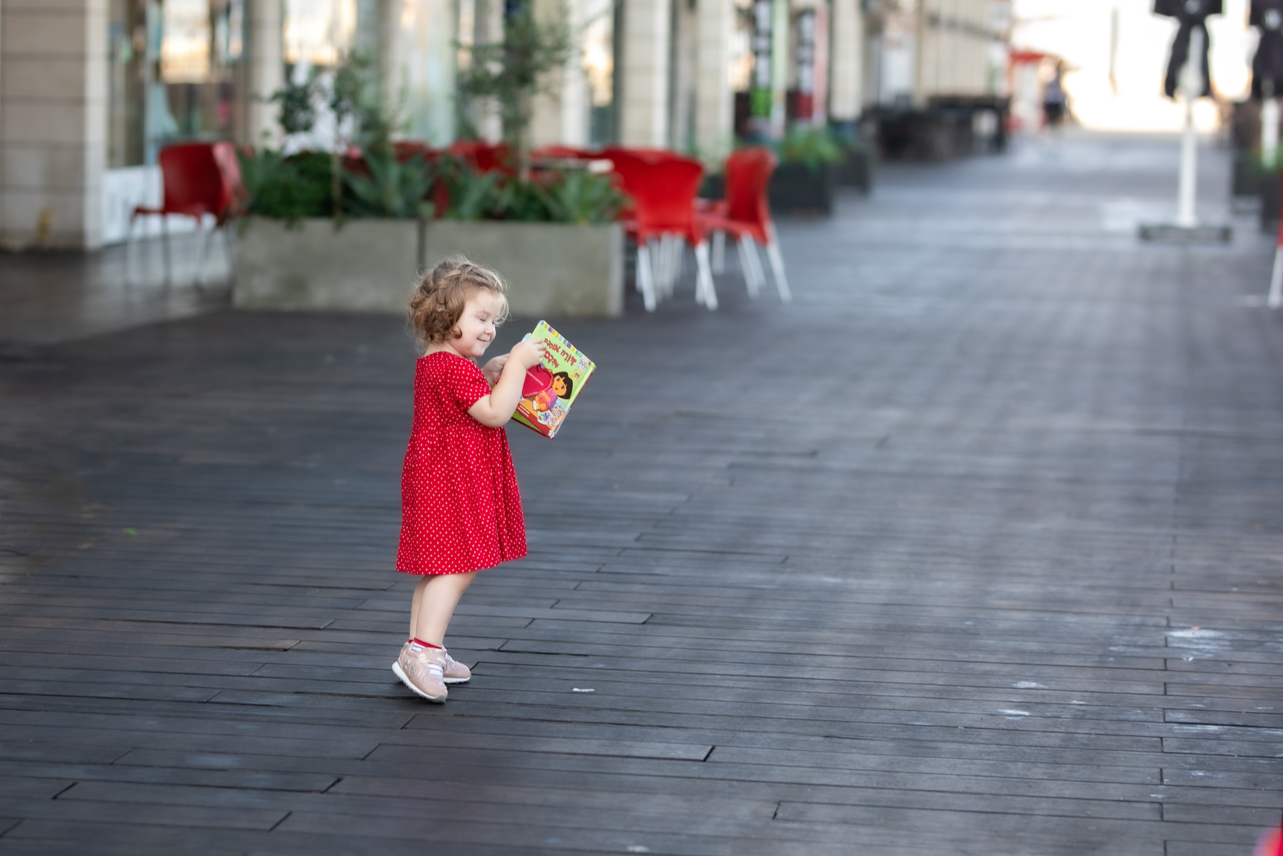 צילומי בוקר עם אלכסנדרה ומיאה המתוקה. נטליה רוזמן צלמת הריון ניובורן ילדים ובוק בת מצווה