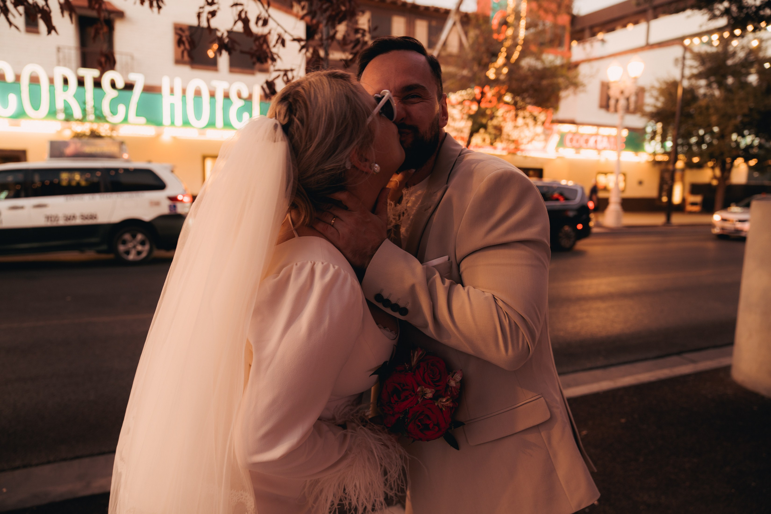 Justyna&Karol. Wedding & elopement photographer Viktoriya Kravtsov. Las Vegas