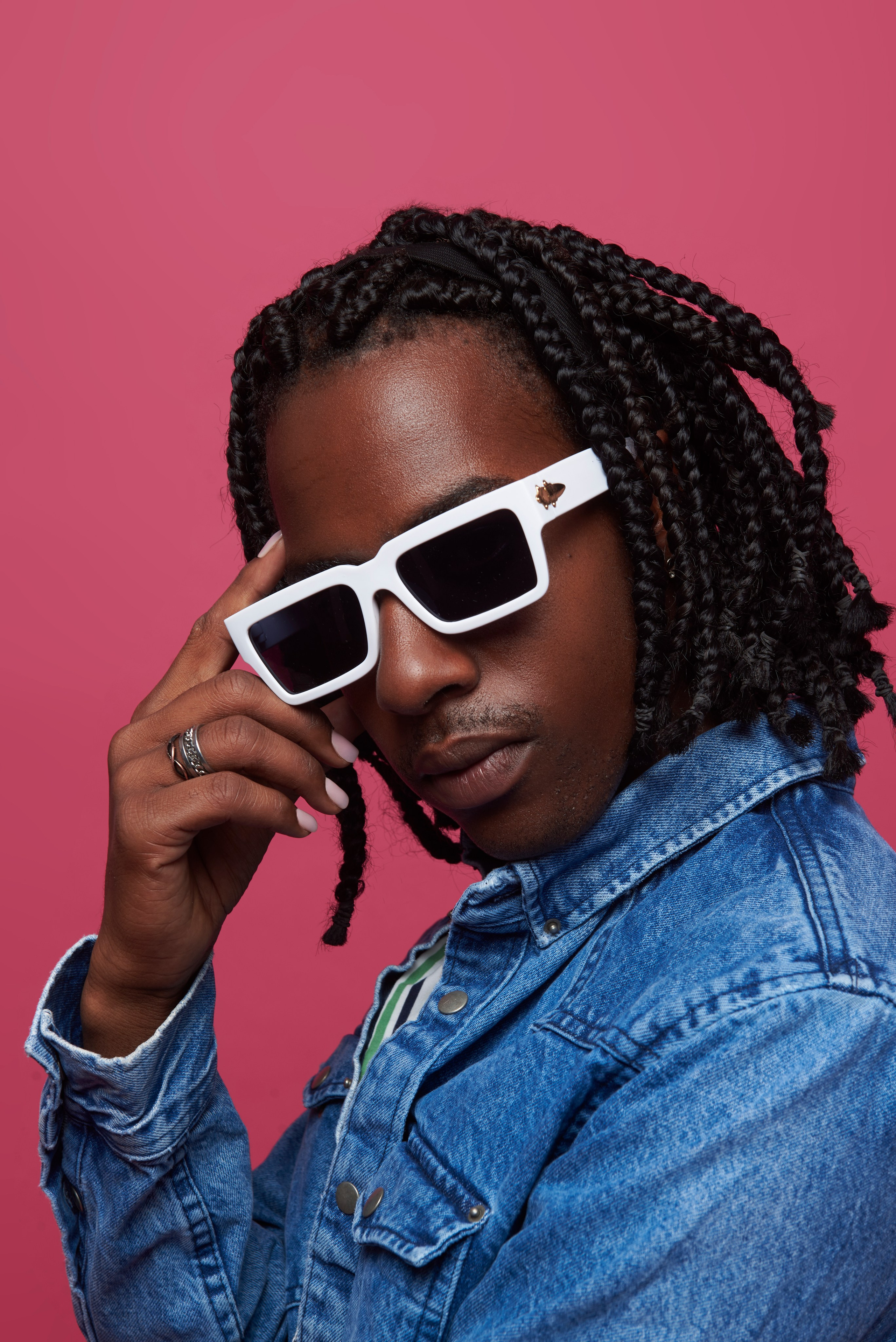 Alik Bulan Los Angeles