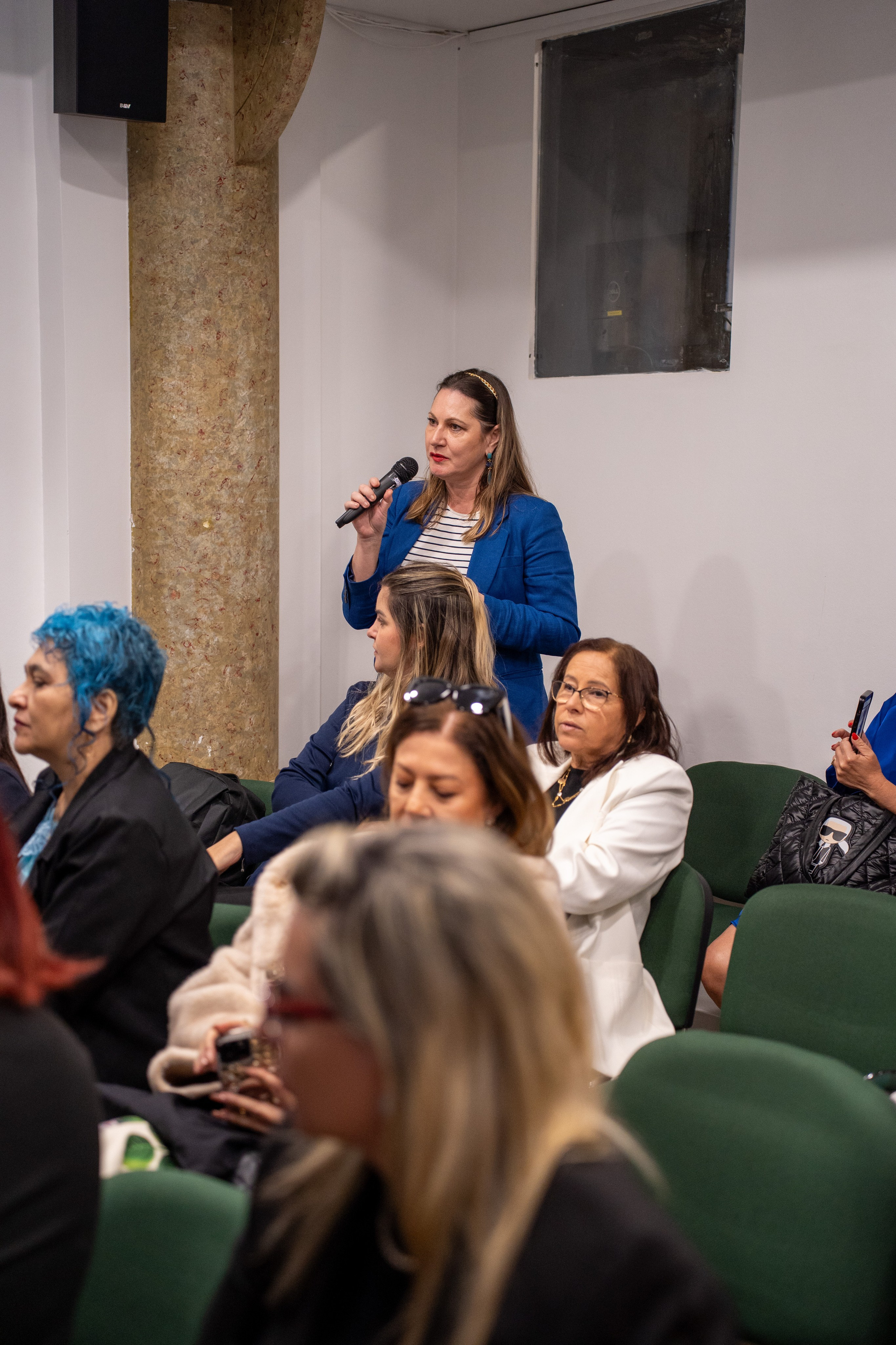Evento — Mulheres de Negócios de Língua Portuguesa. Frames by Giovani Braga