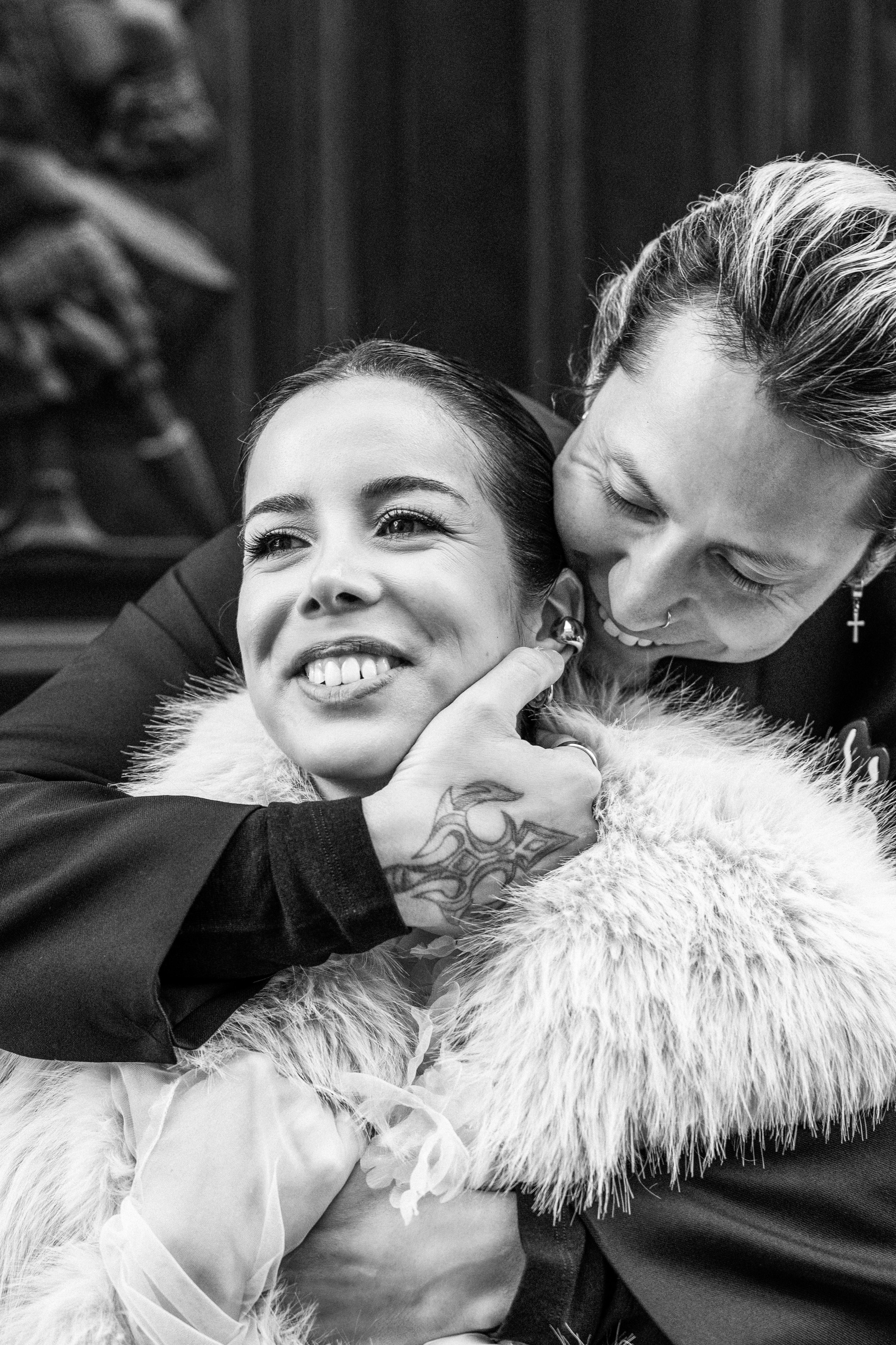 Hochzeit Fotoshooting Berlin, kreative Hochzeitsfotos & Reportage. Hochzeitsfotografin in Gütersloh | Authentische Hochzeitsreportagen | TK Photographie