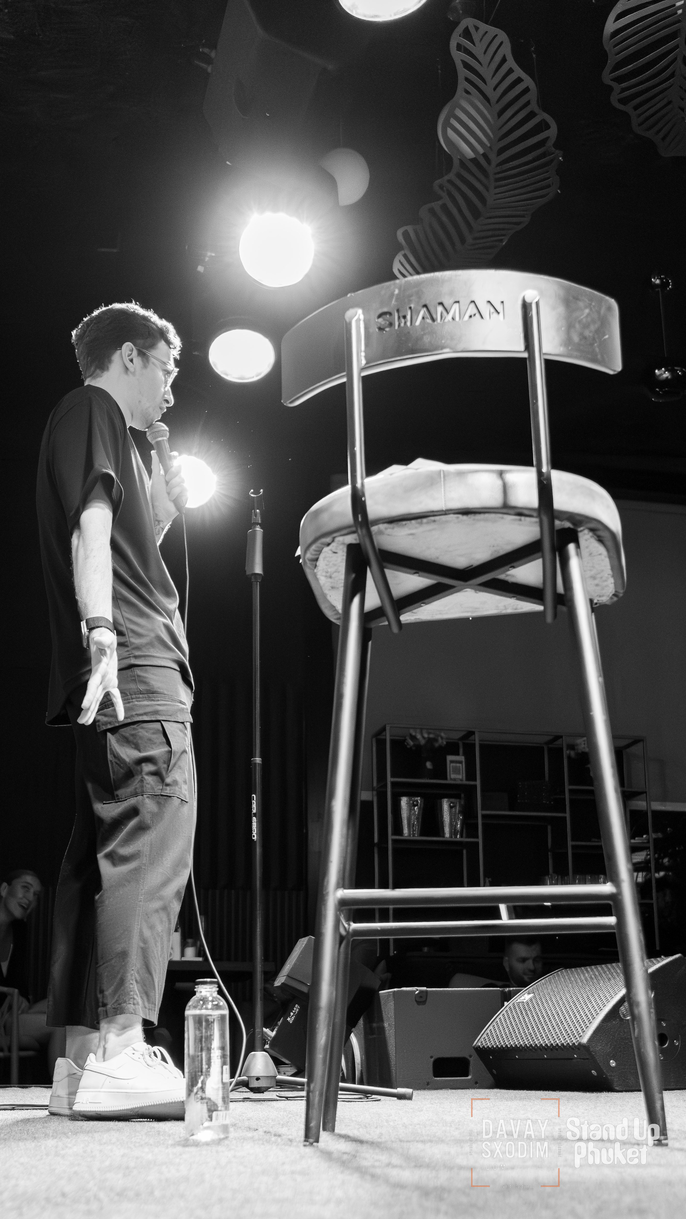 Standup Влада Лапина | Фоторепортаж | Афиша | DAVAYSXODIM.com PHUKET. АФИША|ФОТОРЕПОРТАЖИ|ИВЕНТЫ|ПХУКЕТ