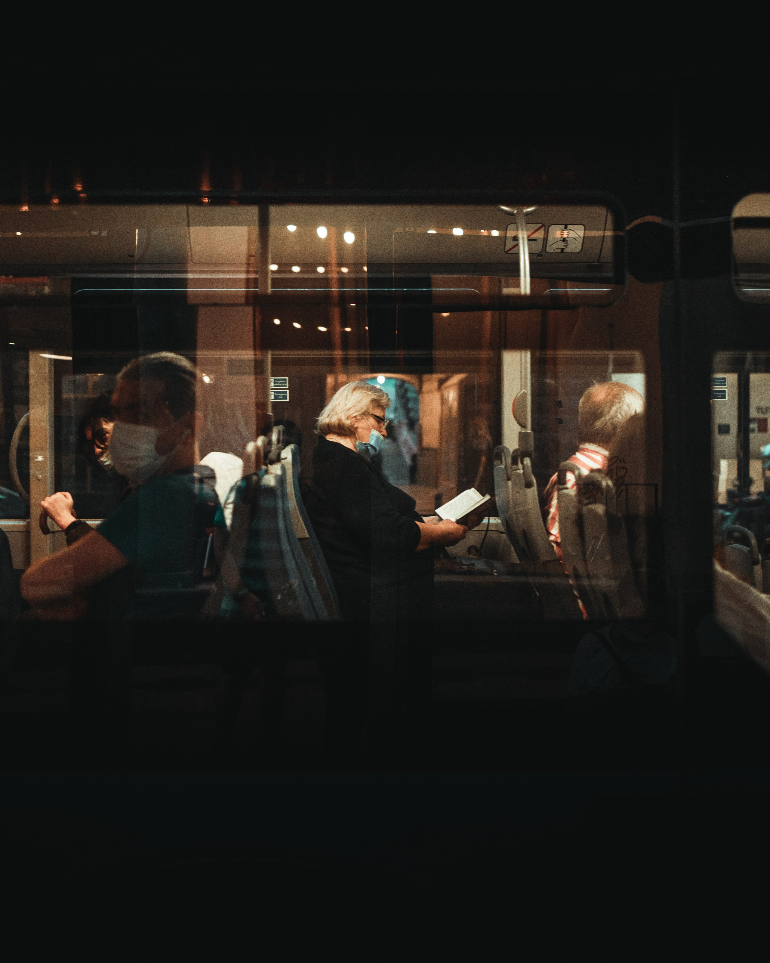 T B I L I S I. Bspander