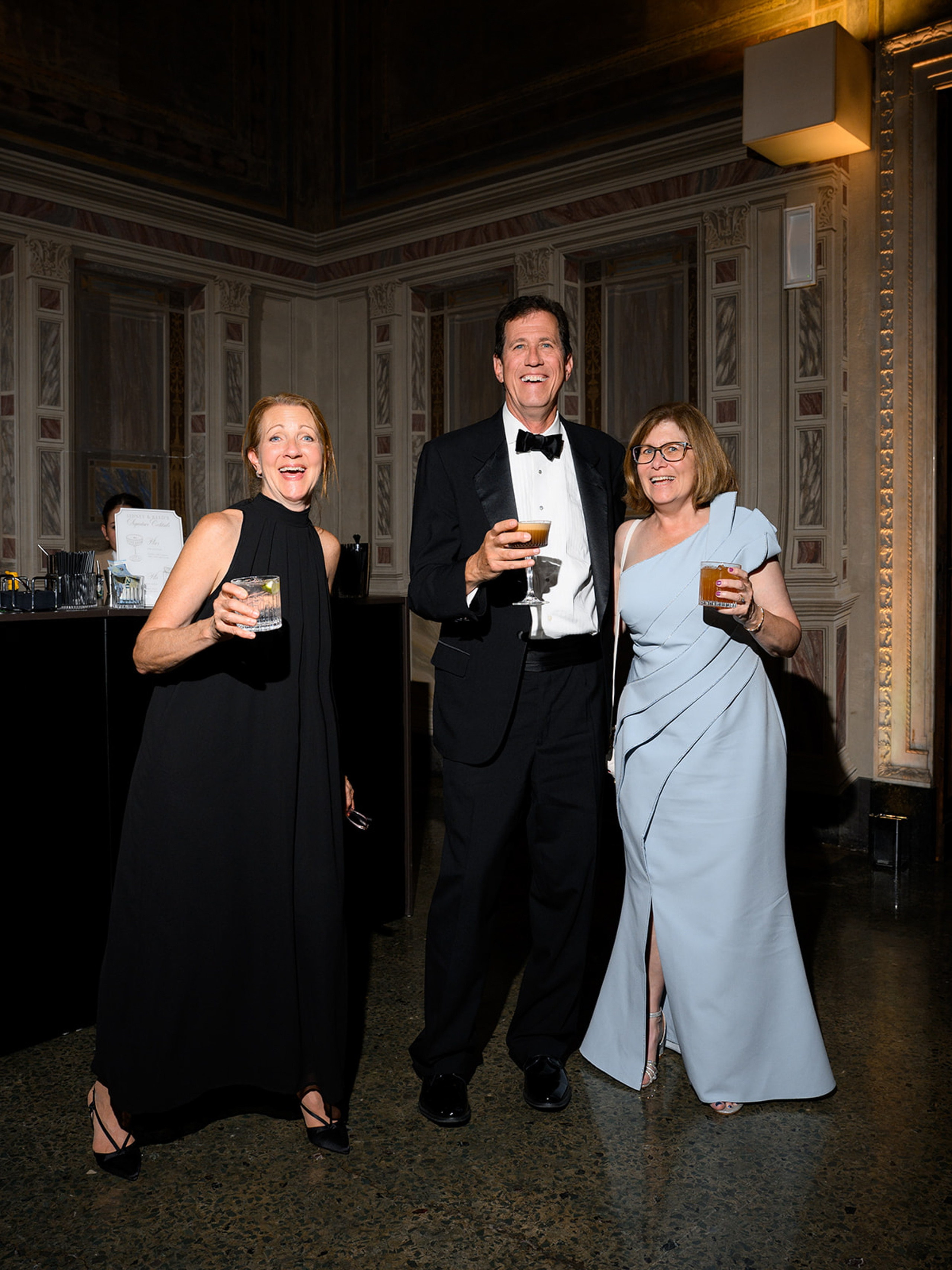 SYDNEY & REED. Bakasphoto wedding and lifestyle photography Latvia and Worldwide