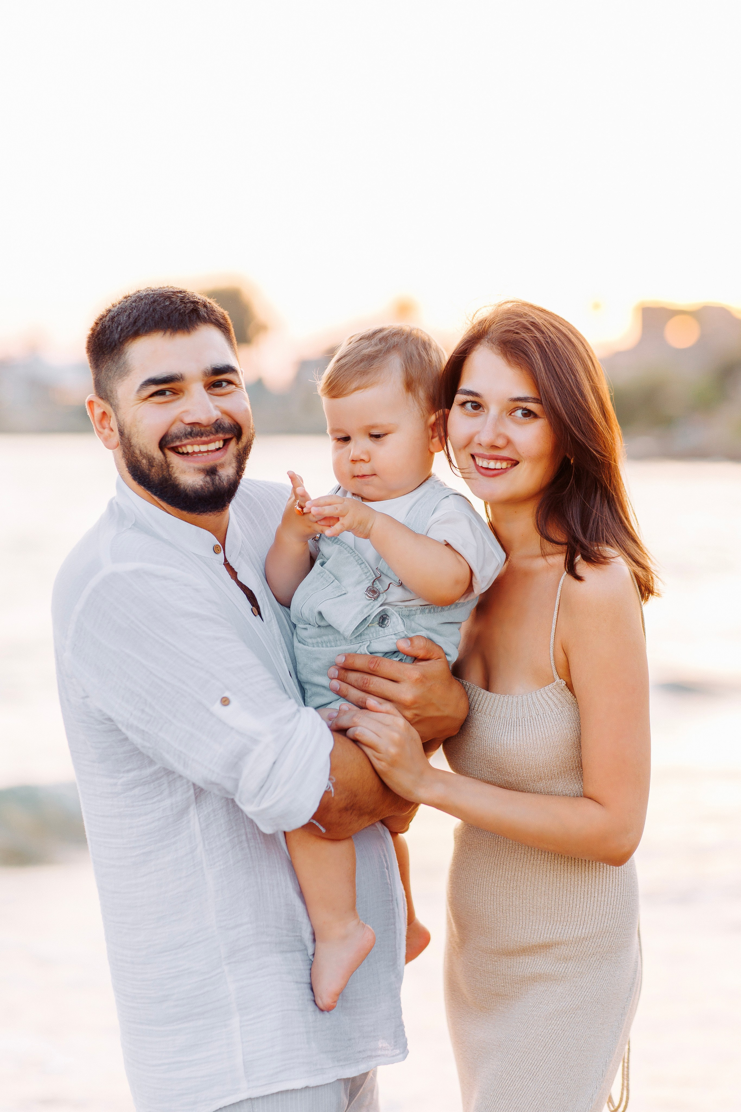 Семейная фотосессия на закате на пляже. Алсу Девели | Свадебный и семейный фотограф в Турции Алании, Алания, Аланья, Сиде, Белеке, Анталия