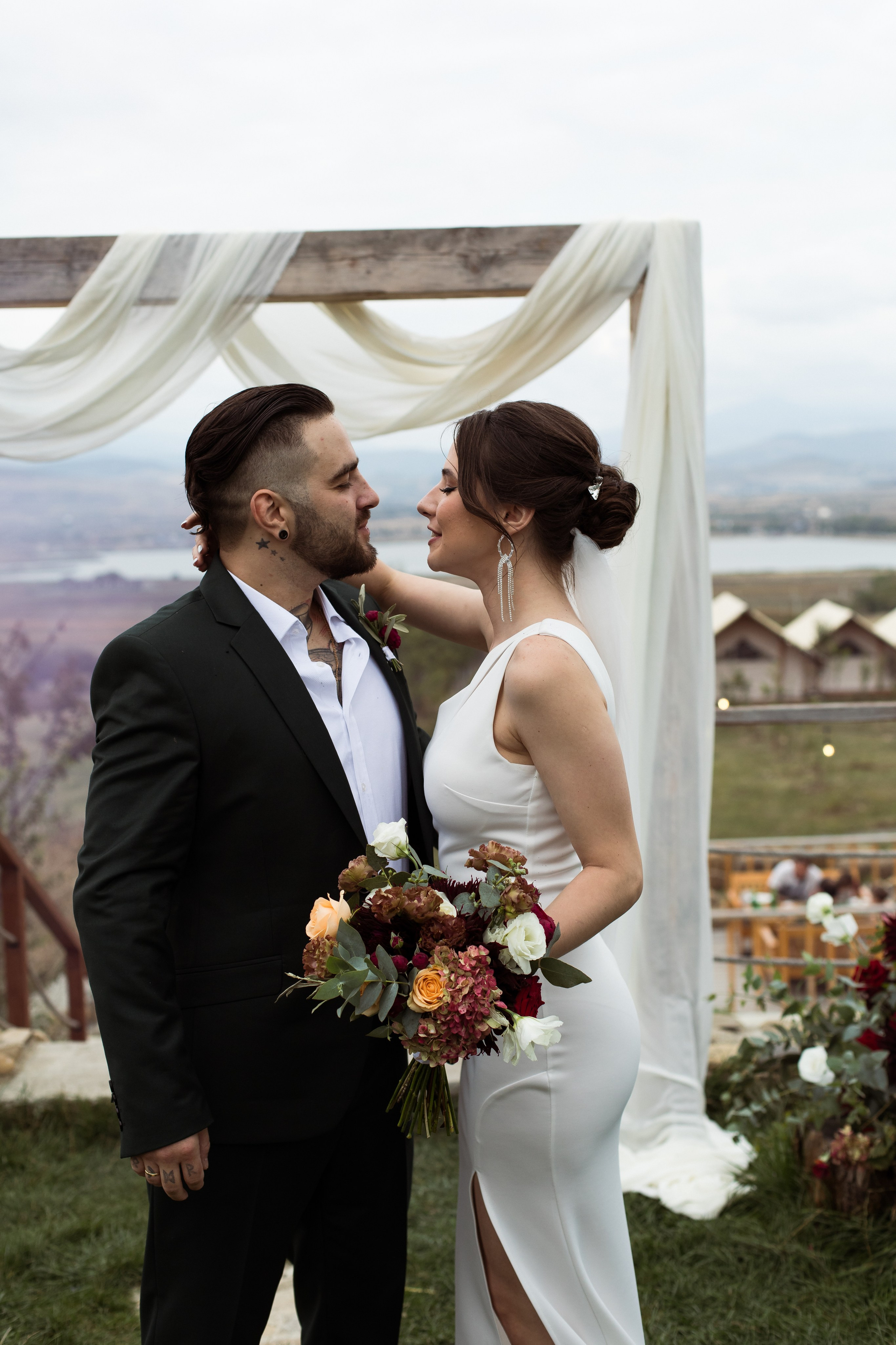 V & I. Wedding photographer in Georgia