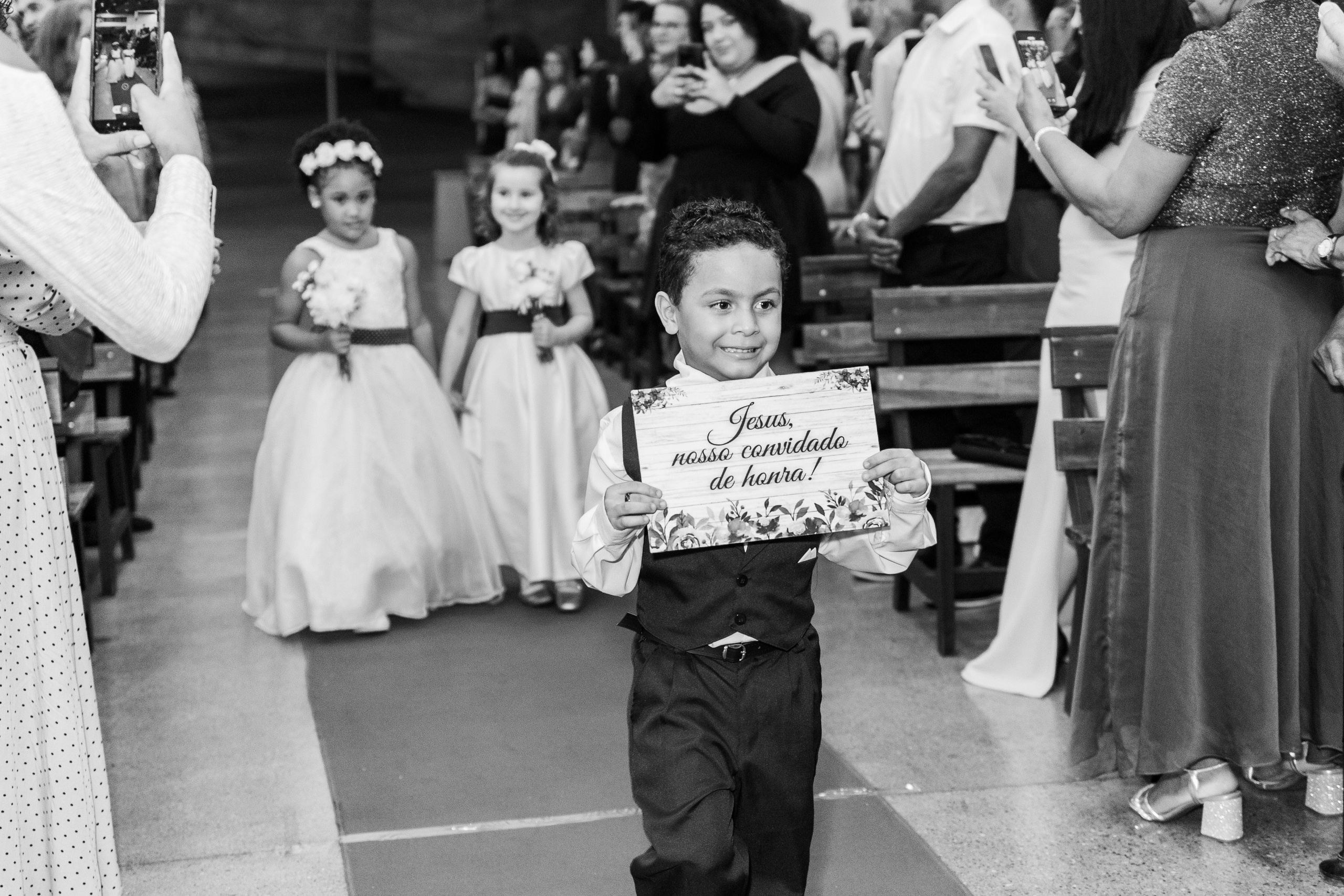 L + C — QUE TREM MAIS LINDO. Fotografia de casamento em Belo Horizonte