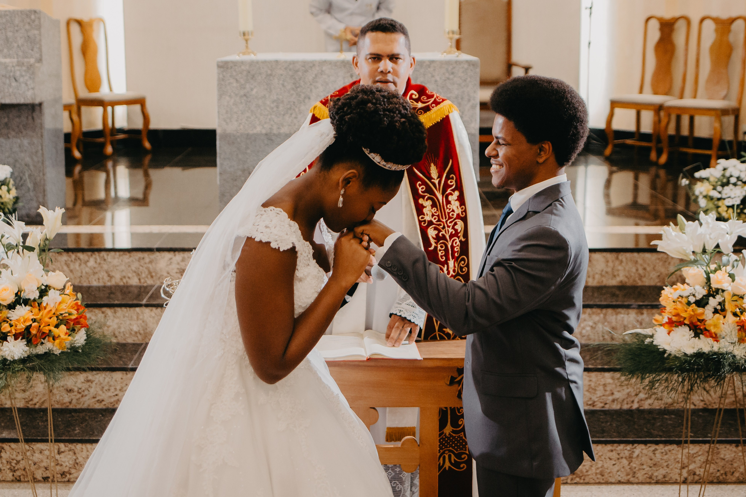 L + C — QUE TREM MAIS LINDO. Fotografia de casamento em Belo Horizonte