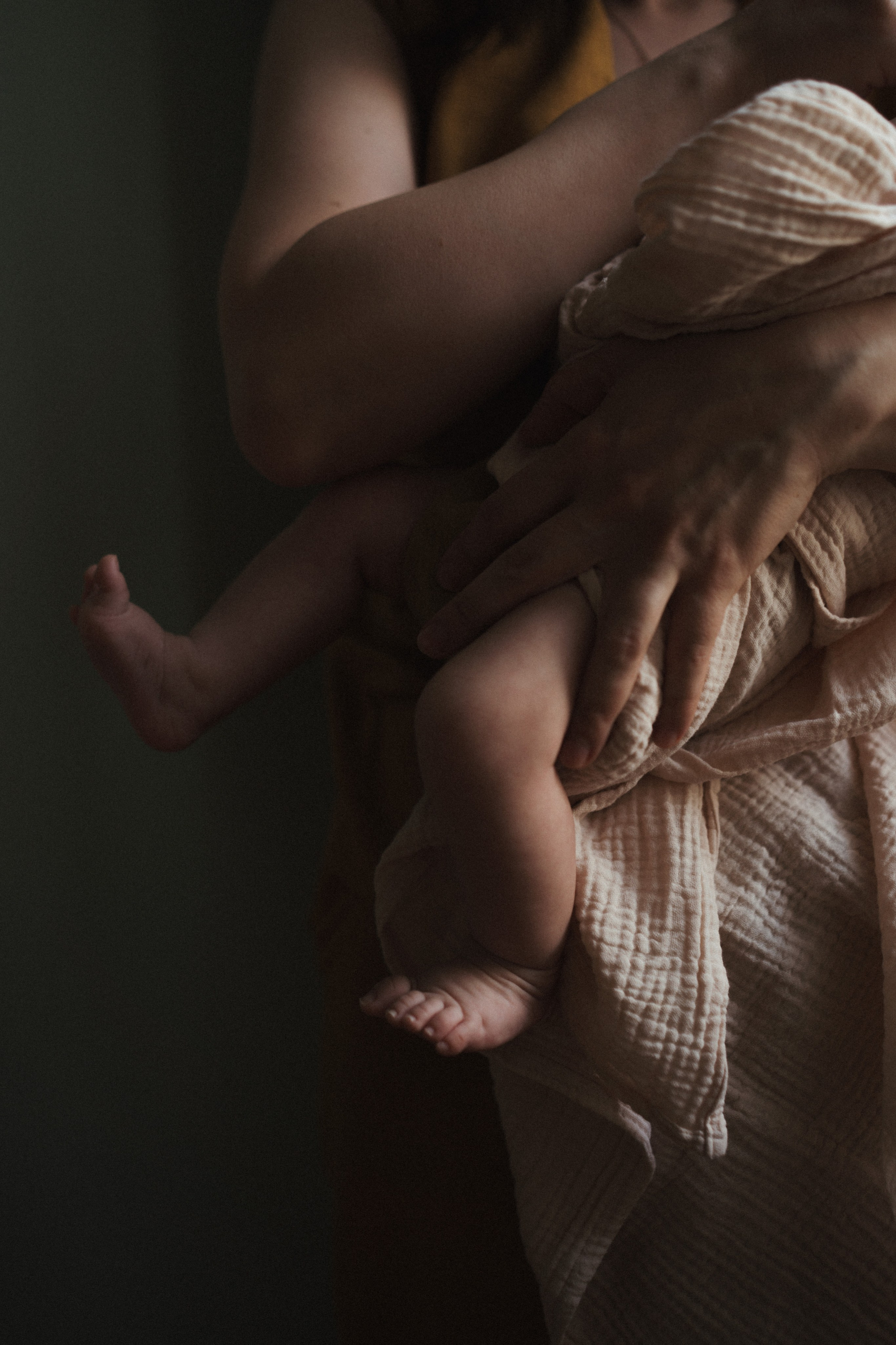 Newborn. Family photographer in Saudi Arabia