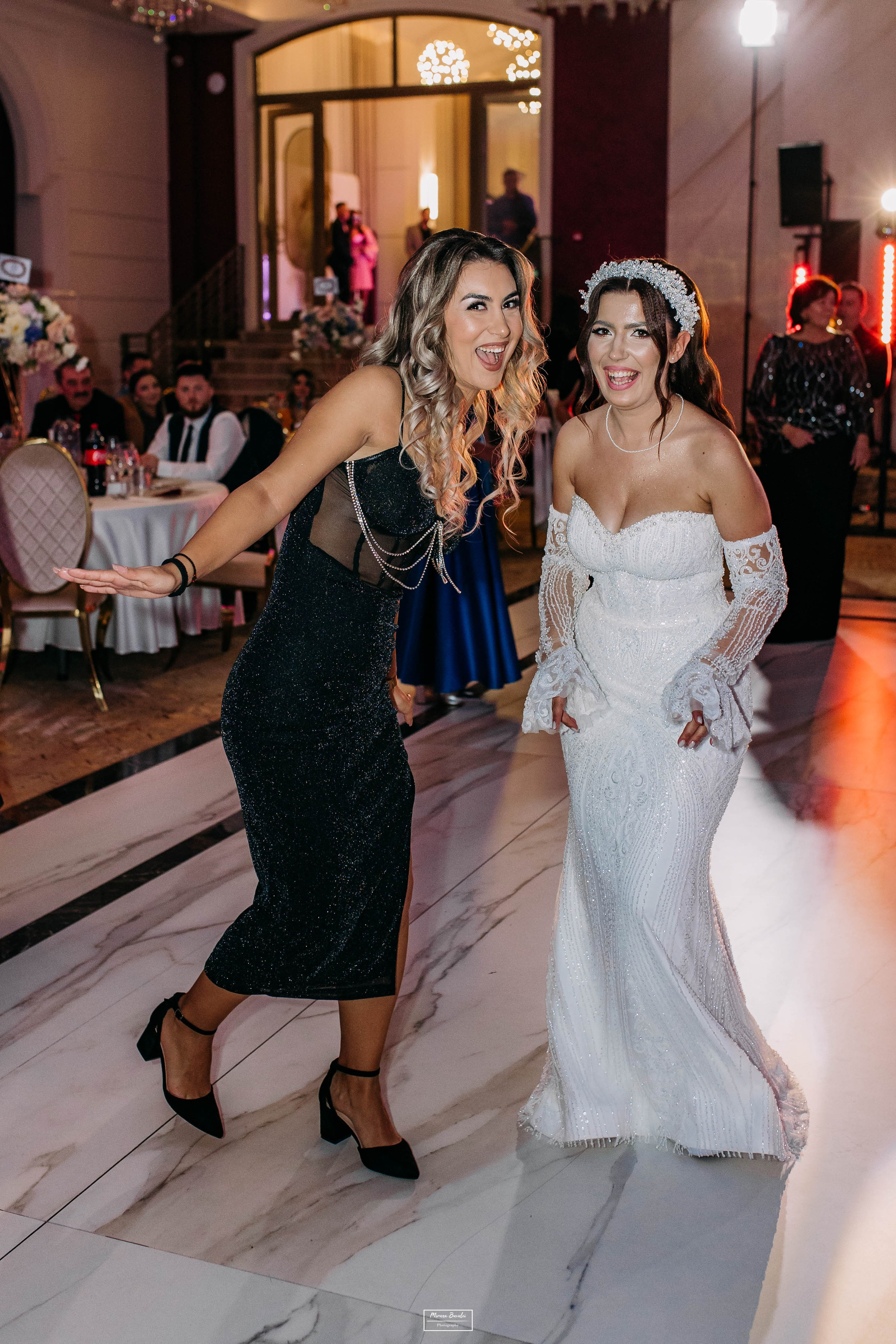 Nuntă Raluca & Ionuț. Photographer Miruna Buculei