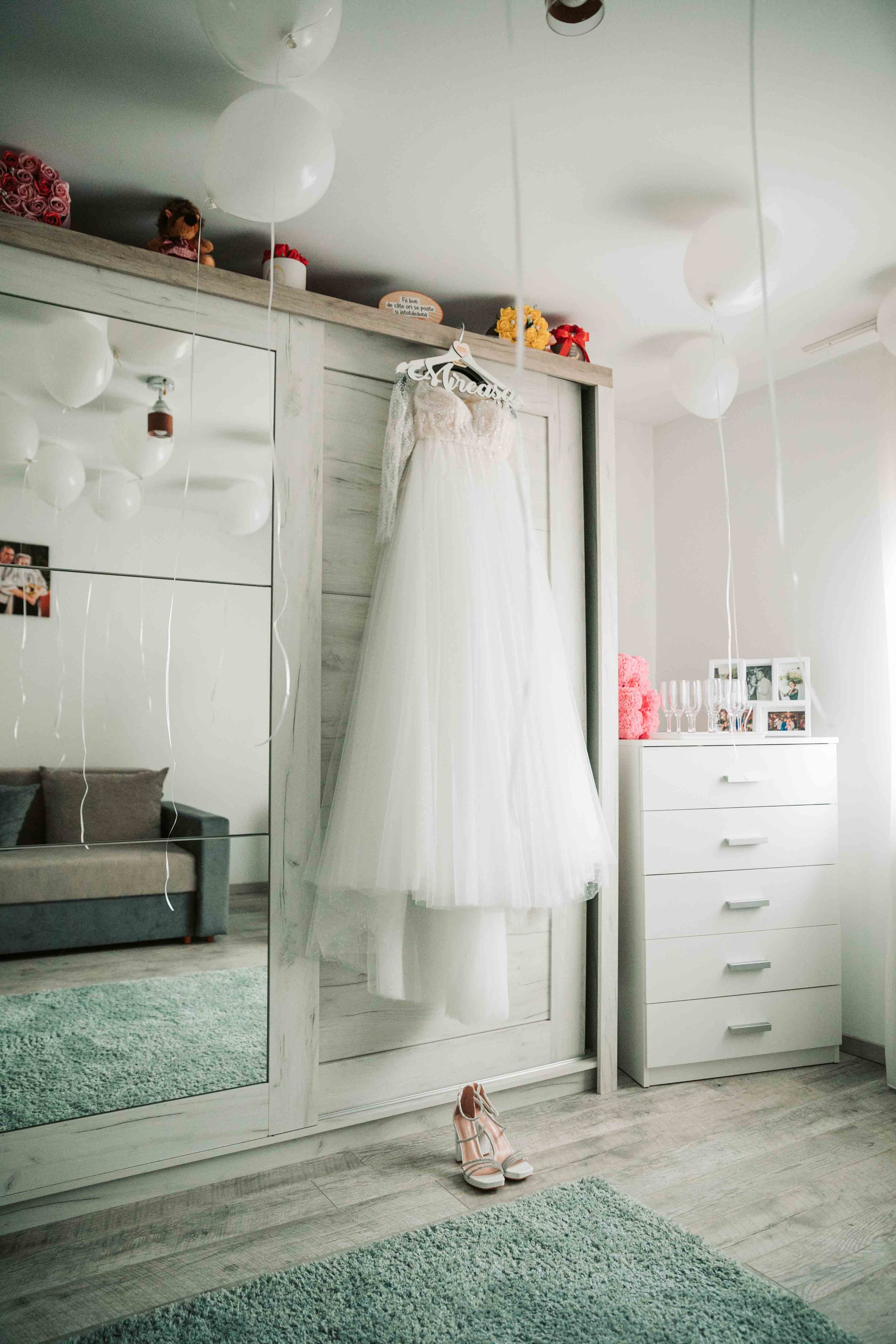 Andreea & Răzvan. Contrast Studio