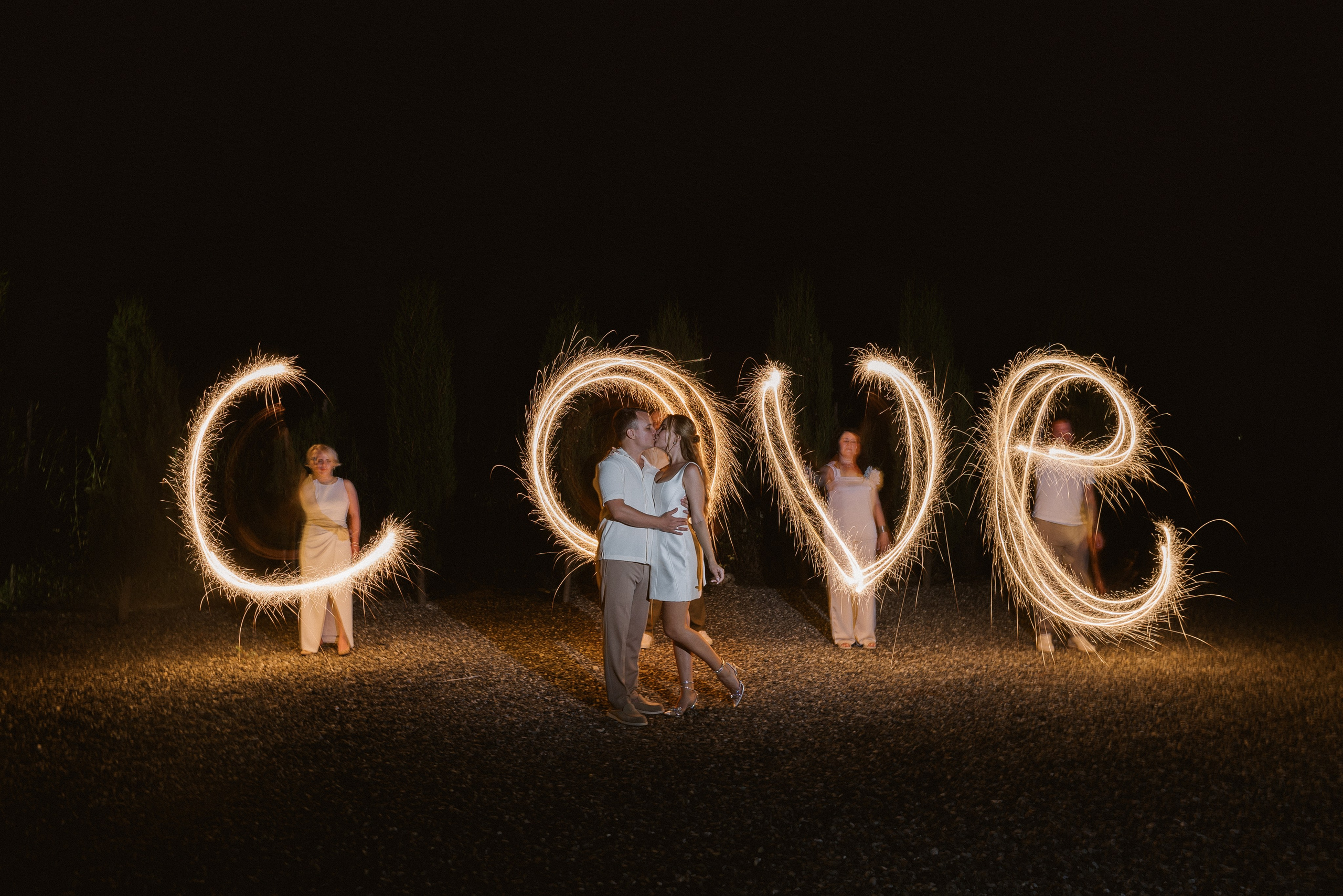 Vlada & Anton. Photographer Anna Nazarenko