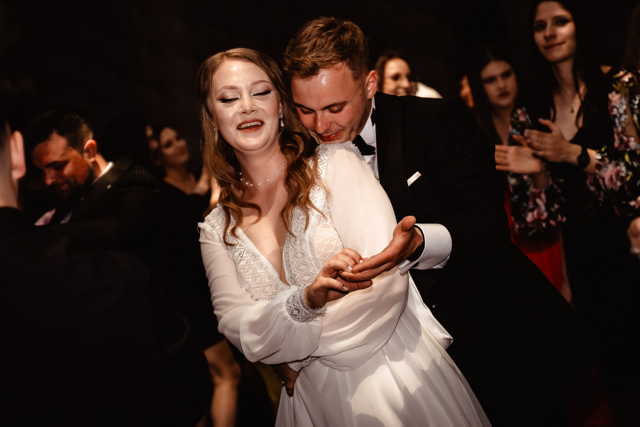 Andra și Eusebiu. Mădălina & Florin | Fotograf & Videograf de Nuntă