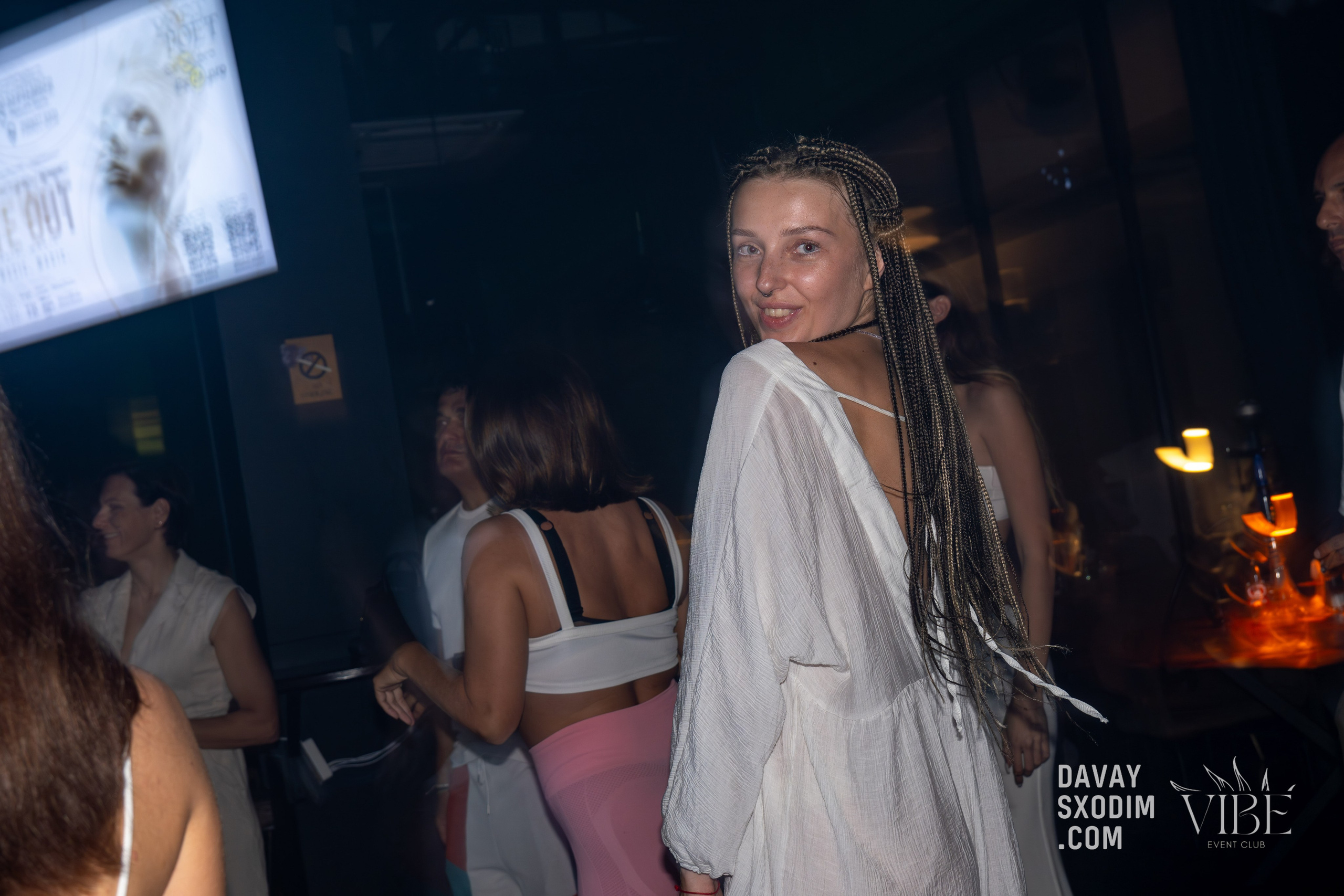 Вечеринка White Out | Фоторепортаж | Видеорепортаж | Афиша | DAVAYSXODIM.com PHUKET. АФИША|ФОТОРЕПОРТАЖИ|ИВЕНТЫ|ПХУКЕТ