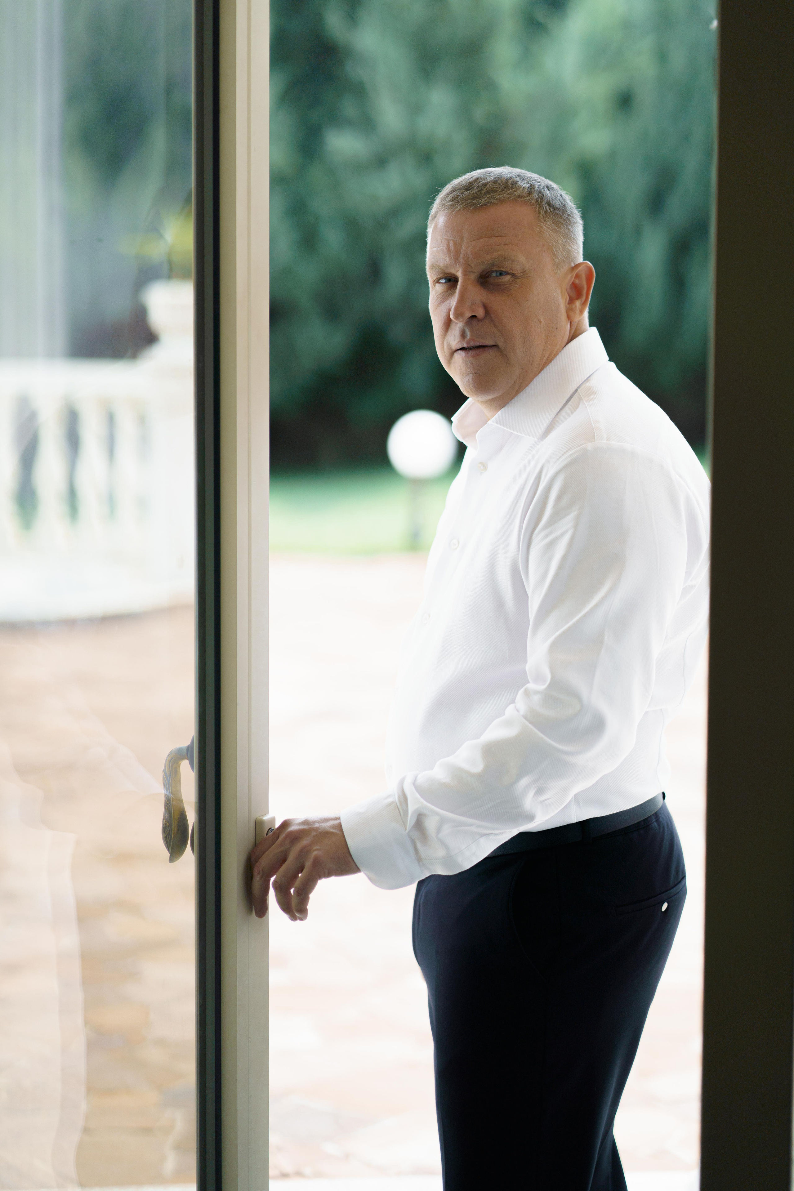 Julia & Igor. Wedding and family photographer Ireland