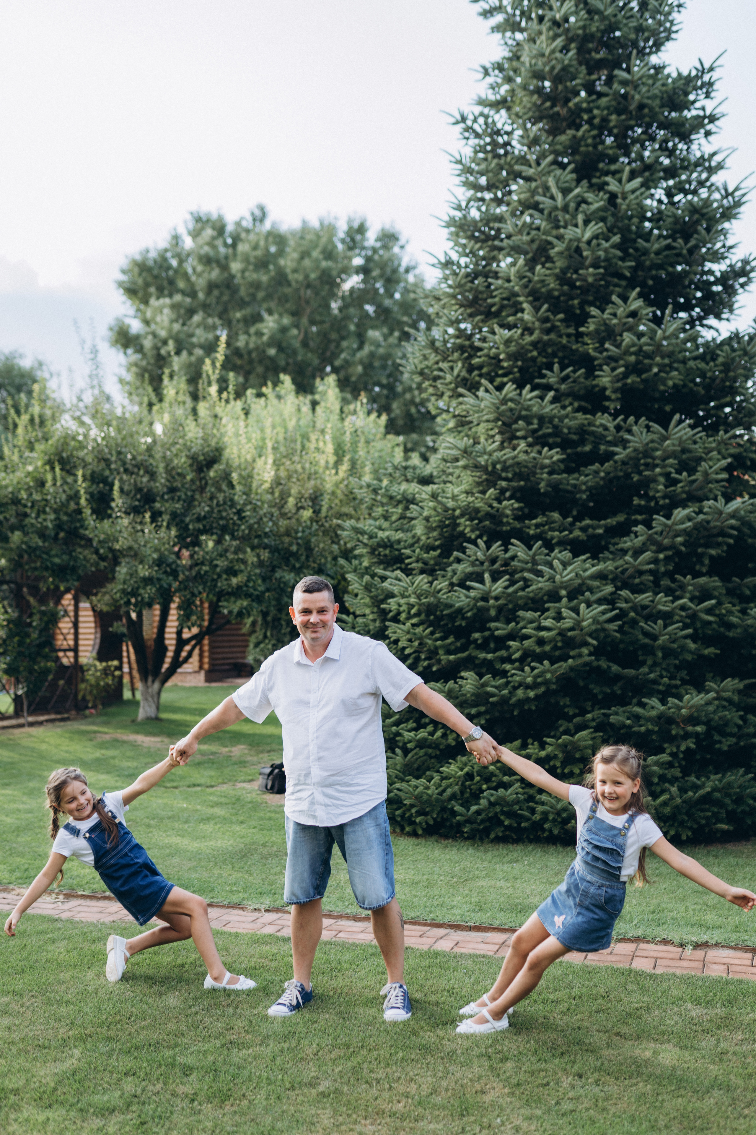 Family photoshoot. Wedding and family photographer Ireland