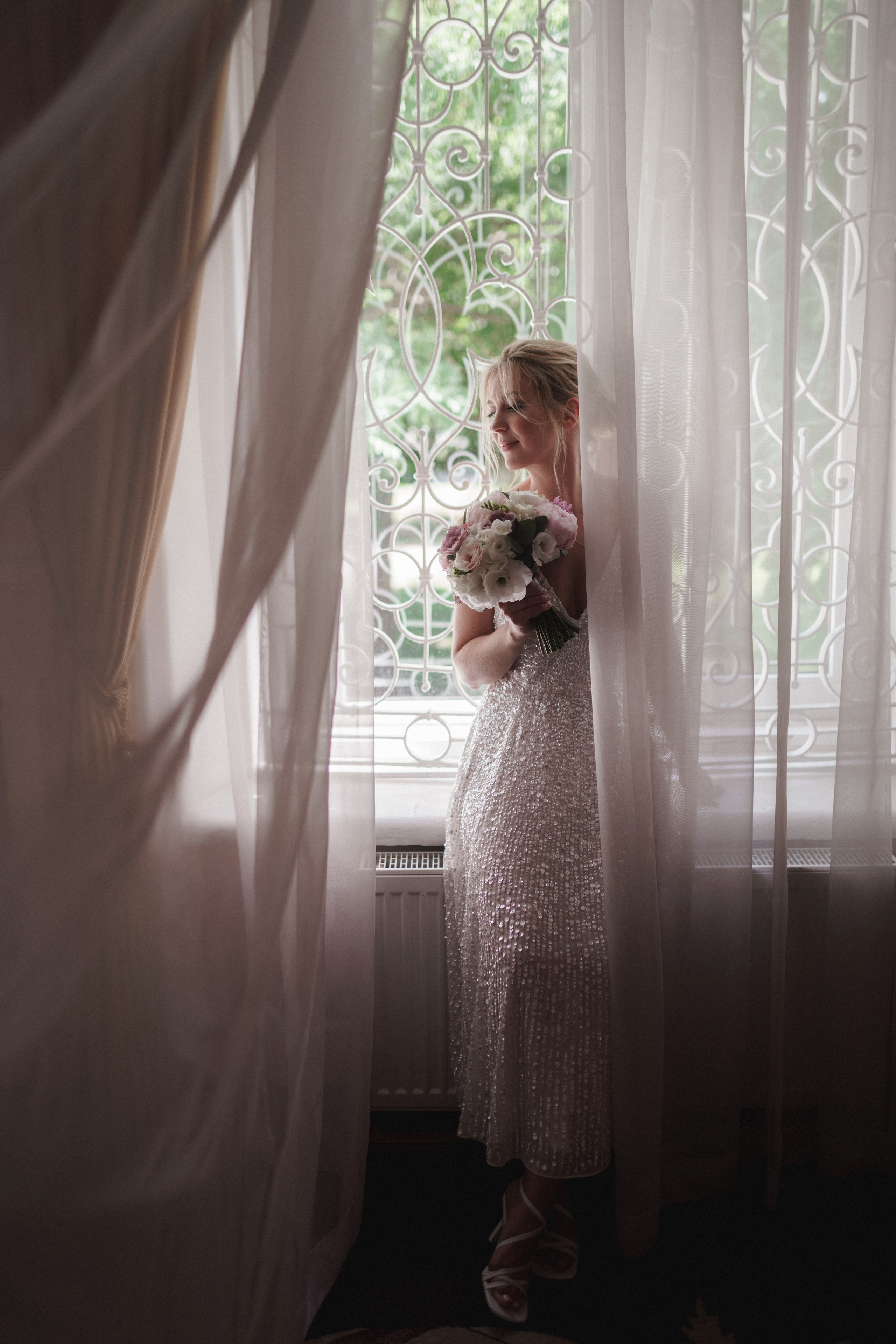 Alex & Julia. Wedding and family photographer Ireland