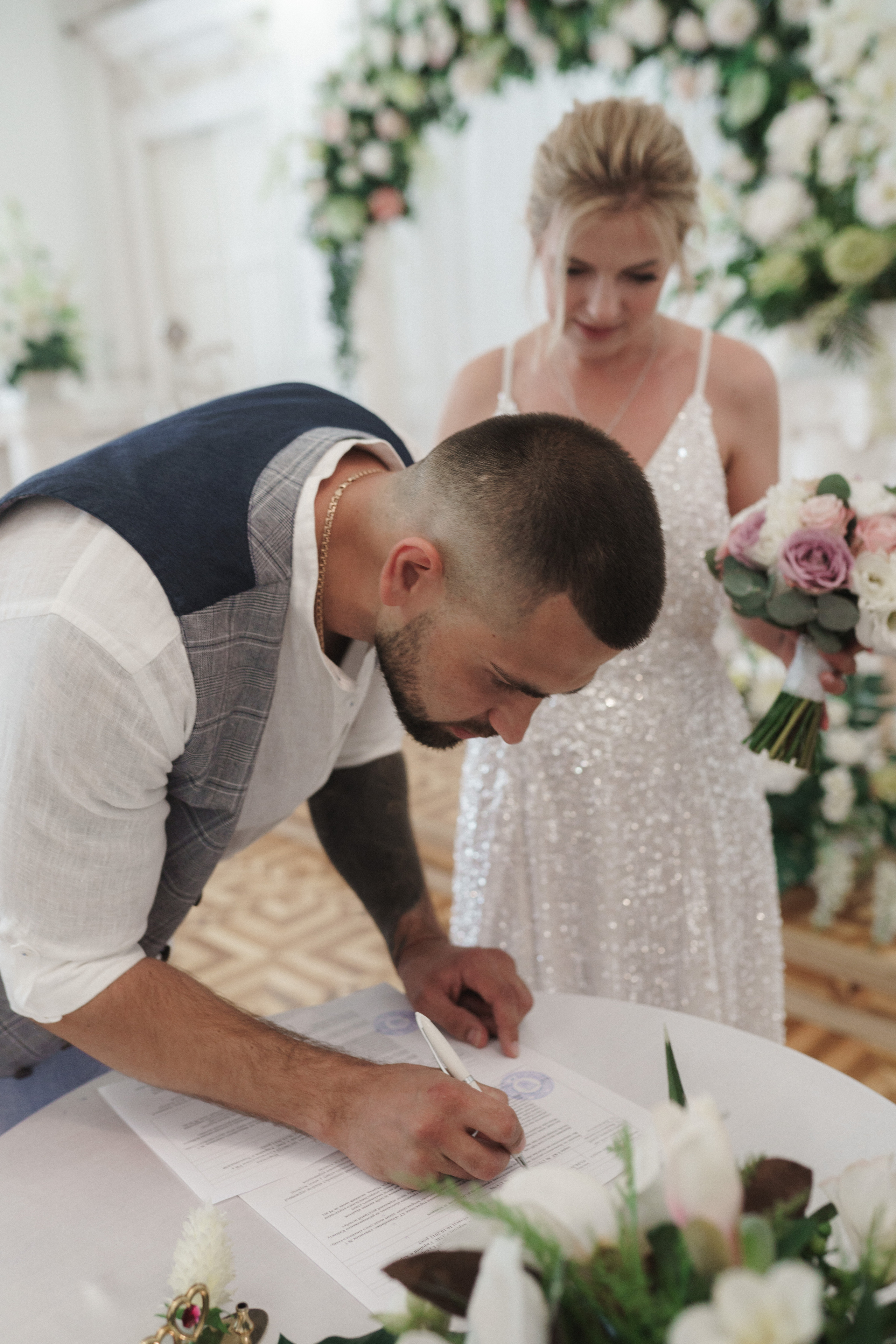 Alex & Julia. Wedding and family photographer Ireland