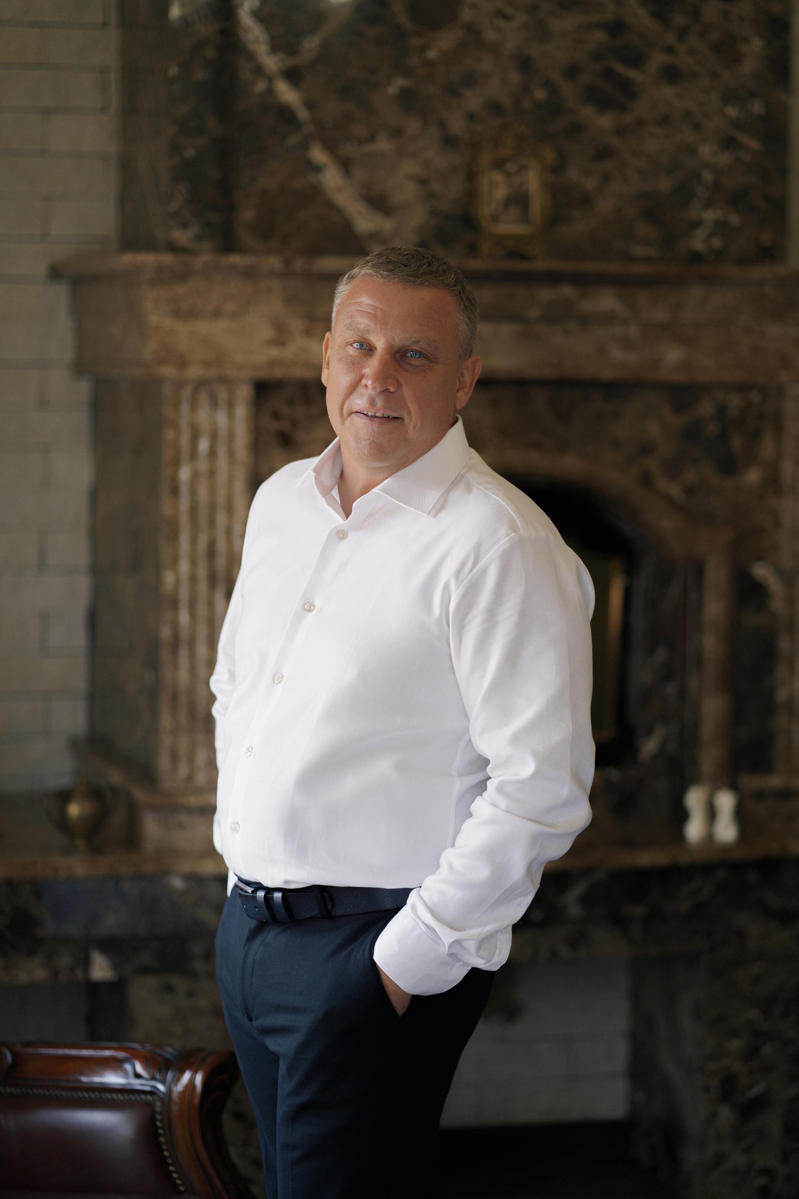 Julia & Igor. Wedding and family photographer Ireland