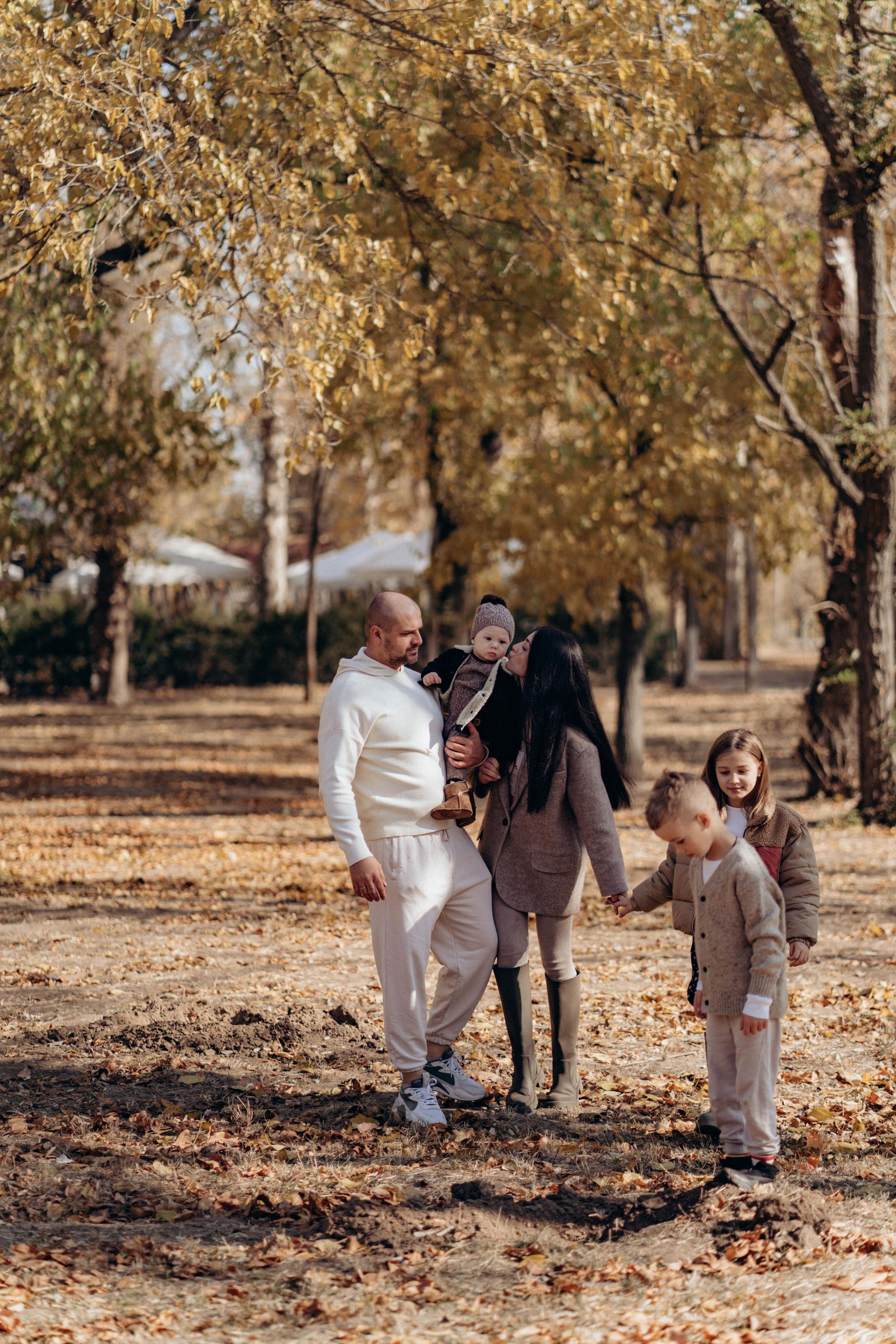 Family photoshoot. Wedding and family photographer Ireland