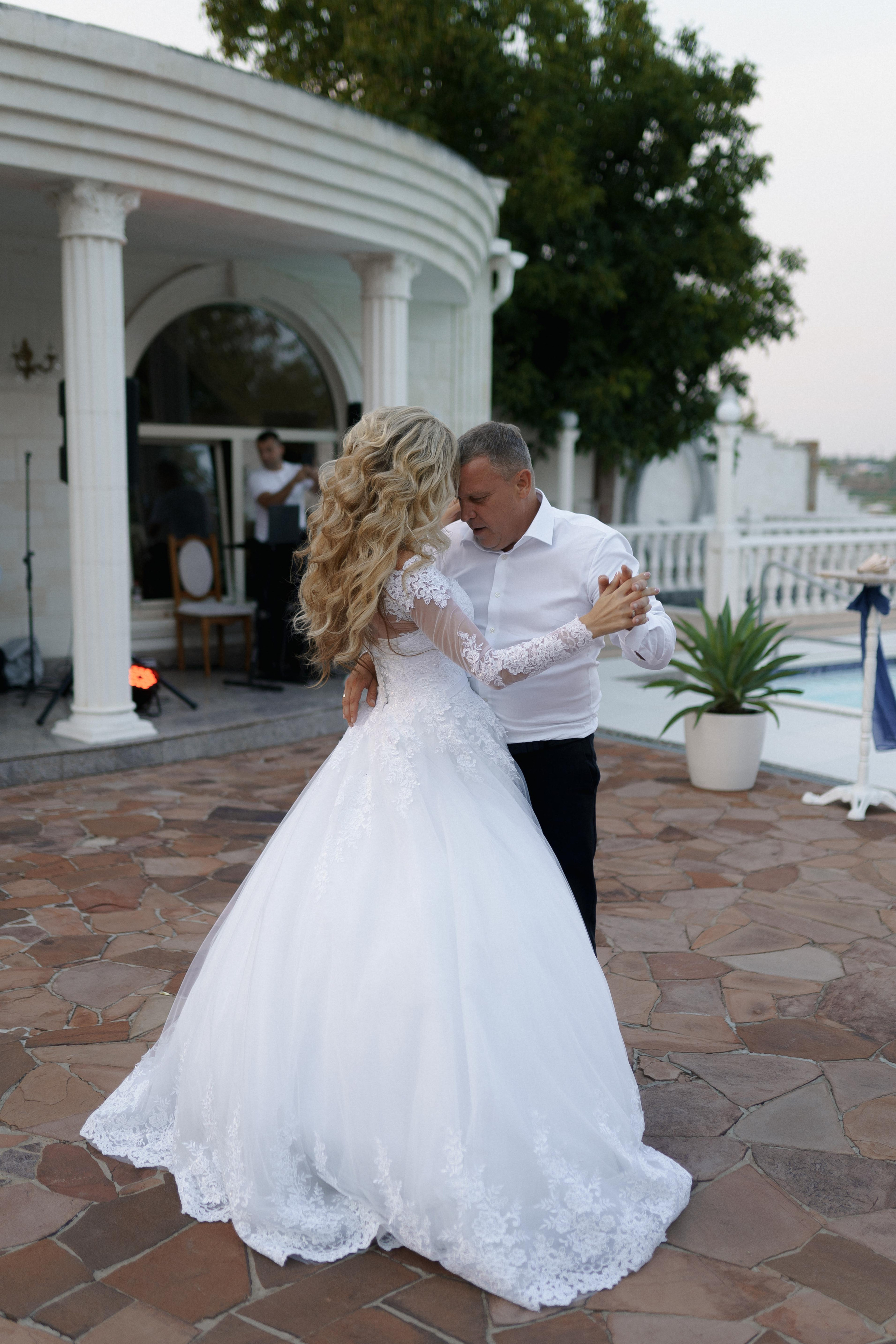 Julia & Igor. Wedding and family photographer Ireland