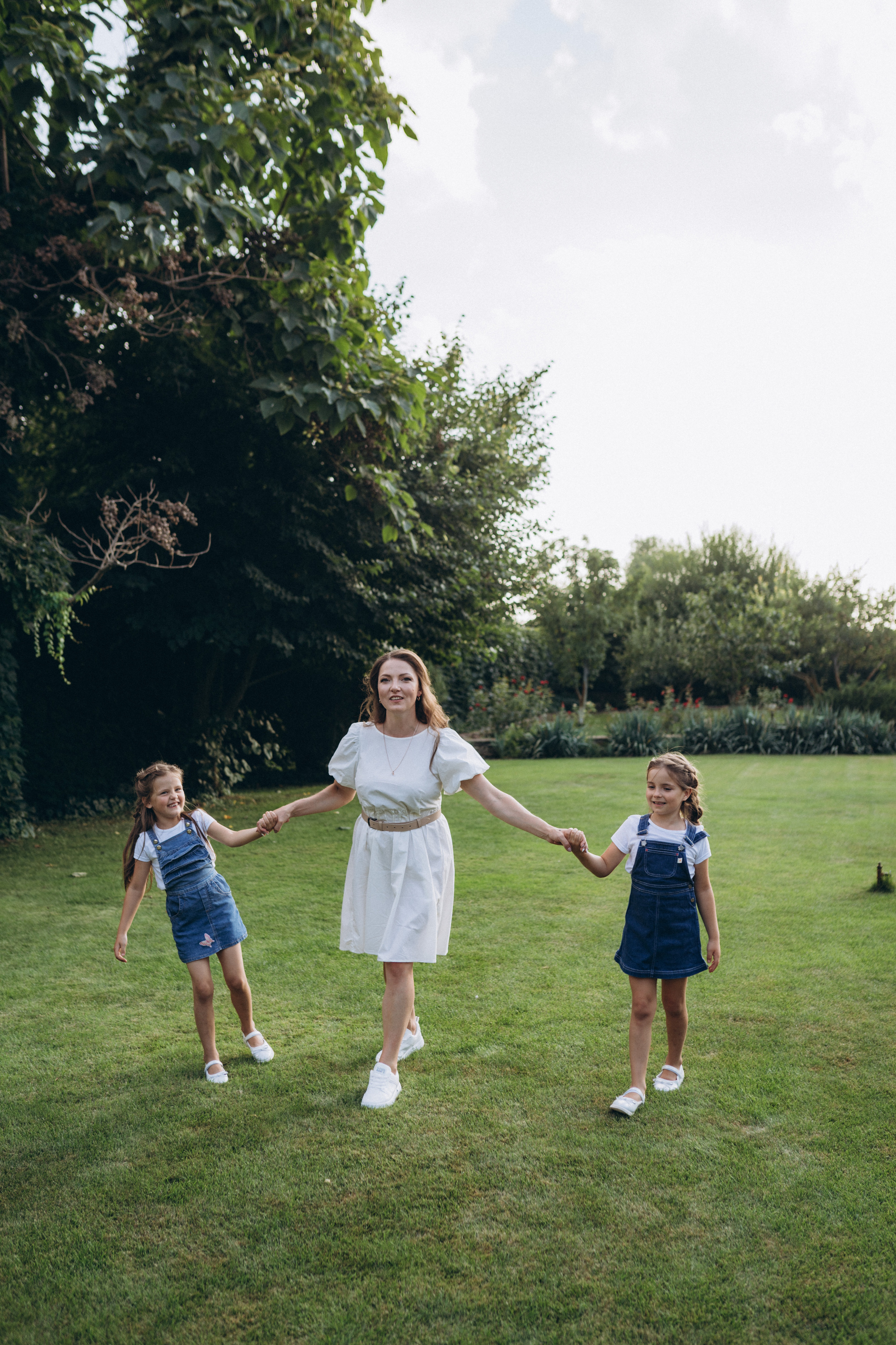 Family photoshoot. Wedding and family photographer Ireland