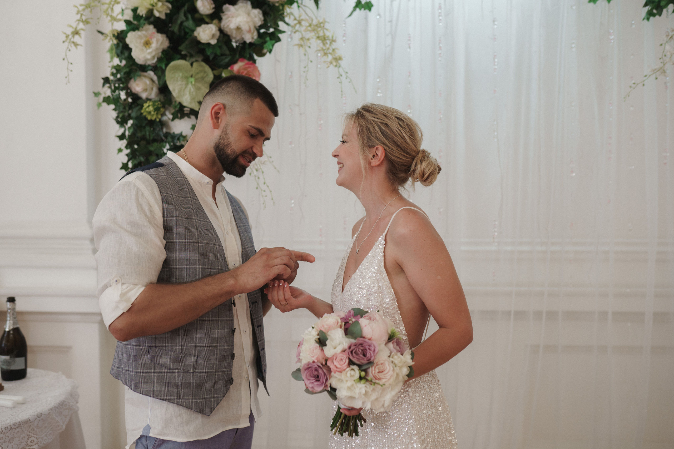 Alex & Julia. Wedding and family photographer Ireland