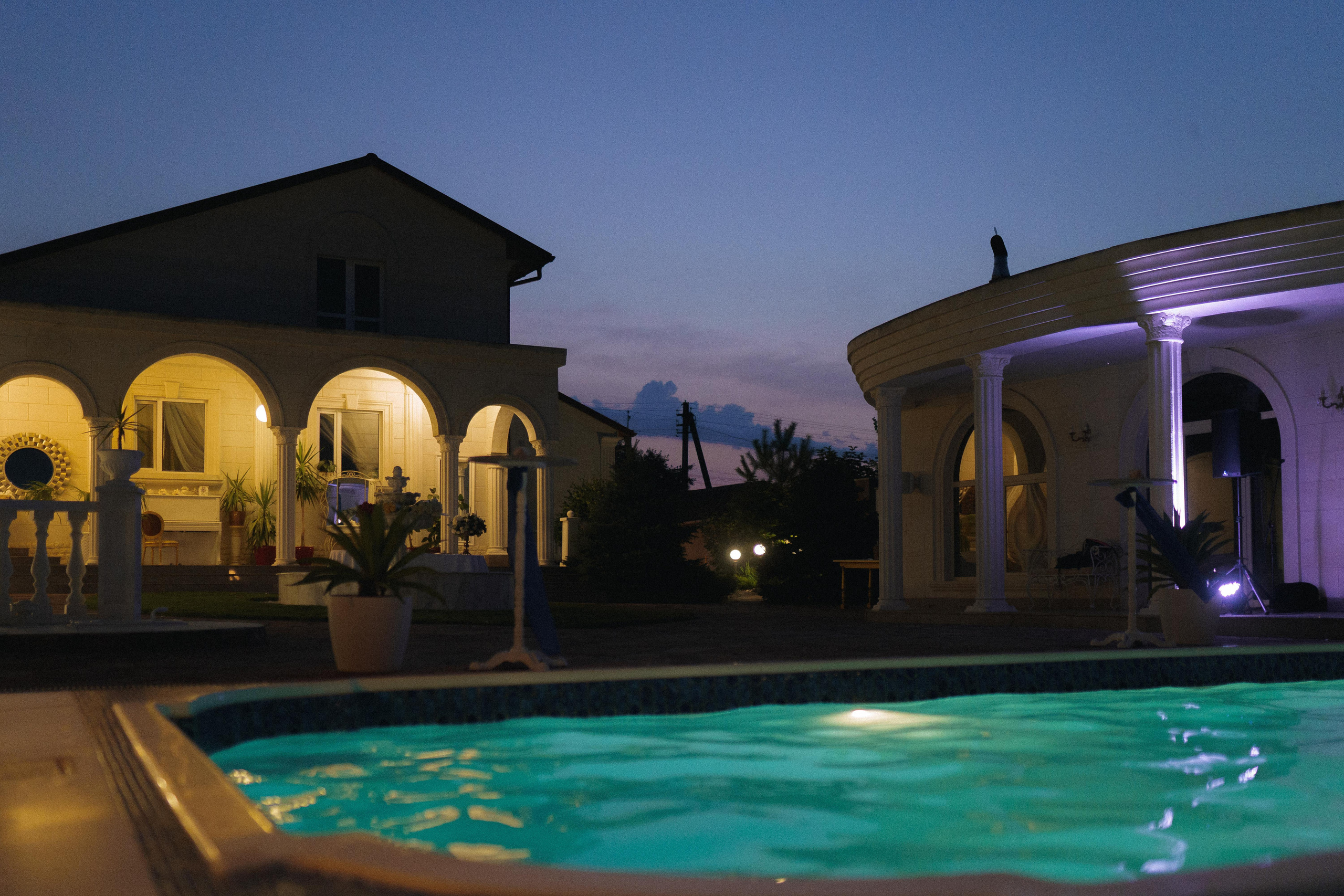 Julia & Igor. Wedding and family photographer Ireland