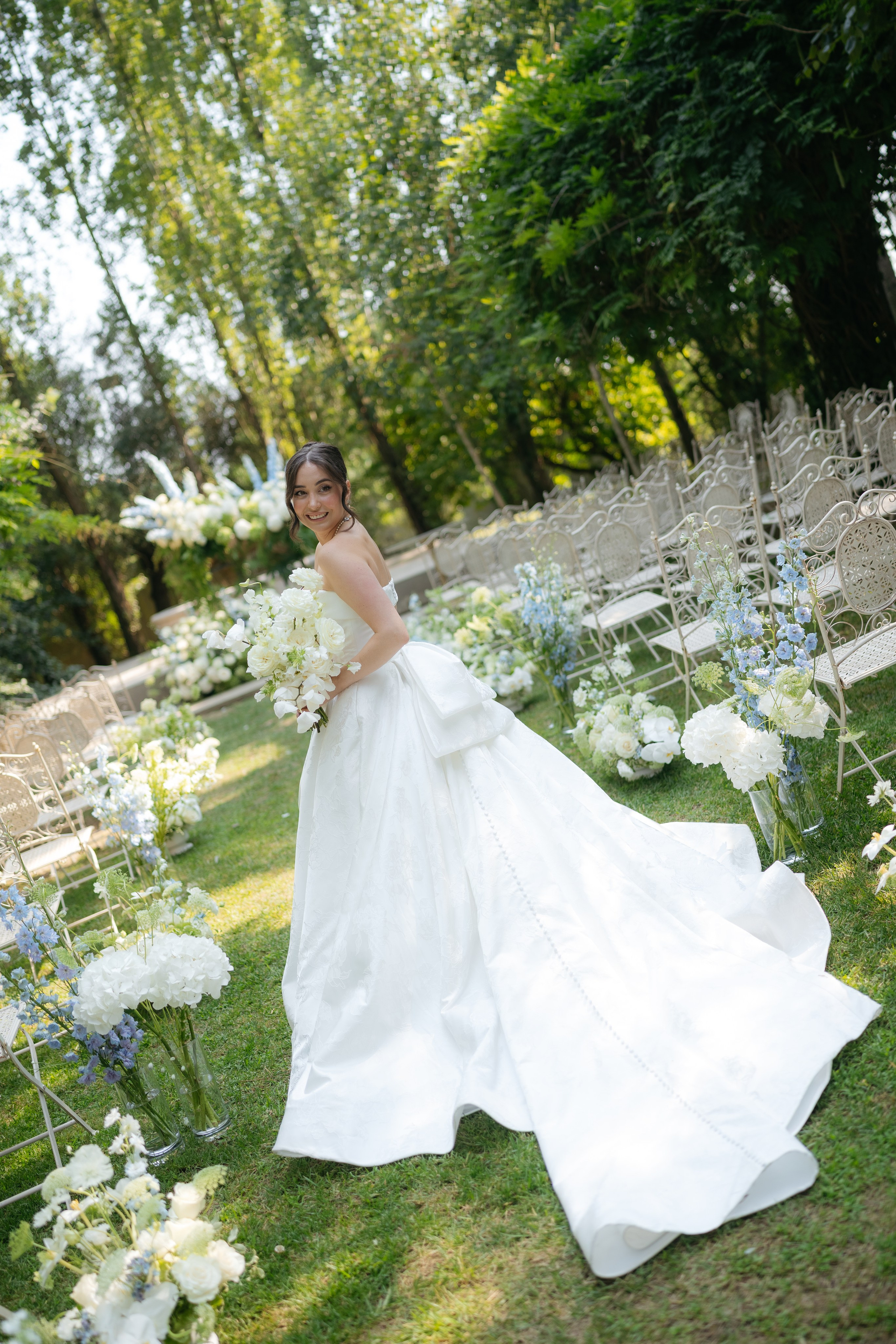 André and Gabrielle | A Timeless Garden Wedding at the Aqueduct