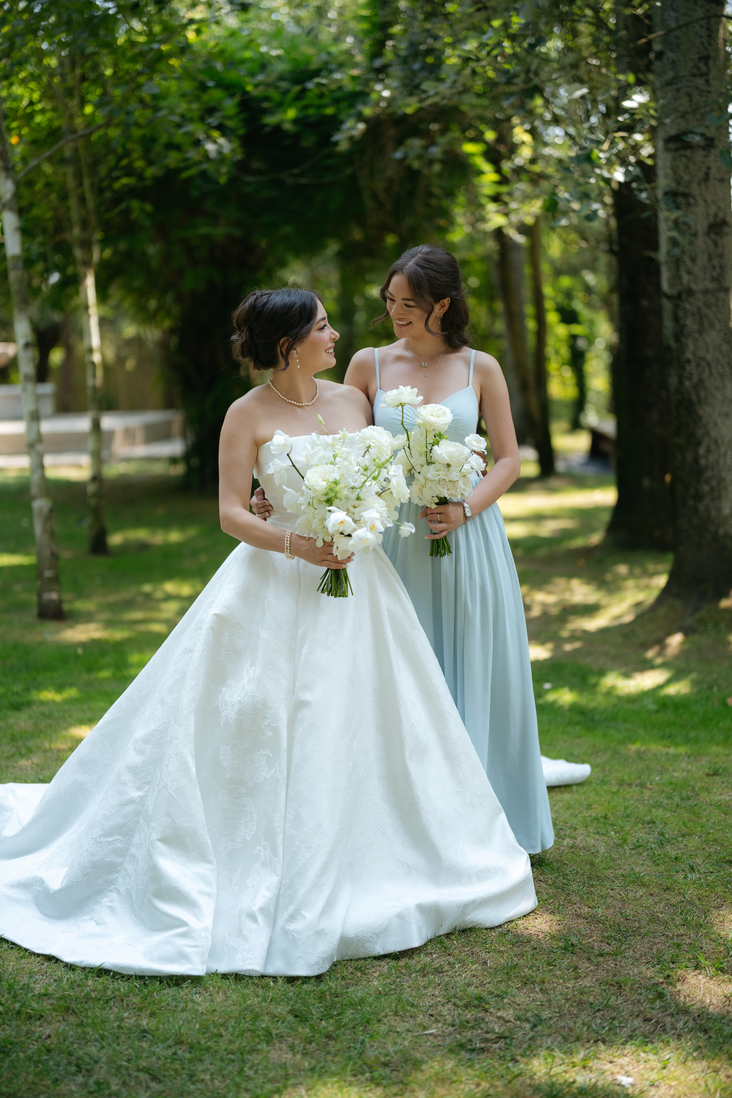 André and Gabrielle | A Timeless Garden Wedding at the Aqueduct