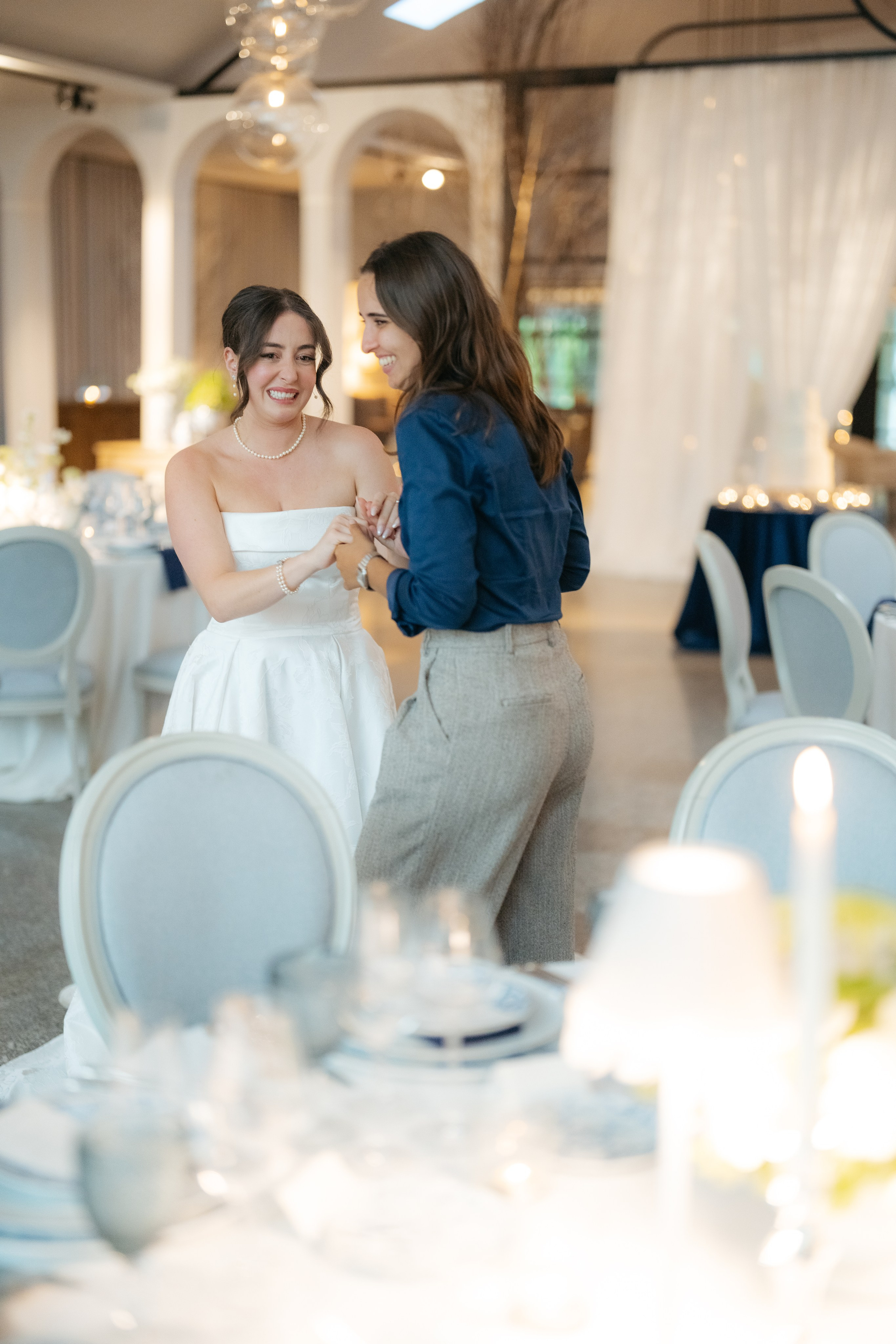 André and Gabrielle | A Timeless Garden Wedding at the Aqueduct