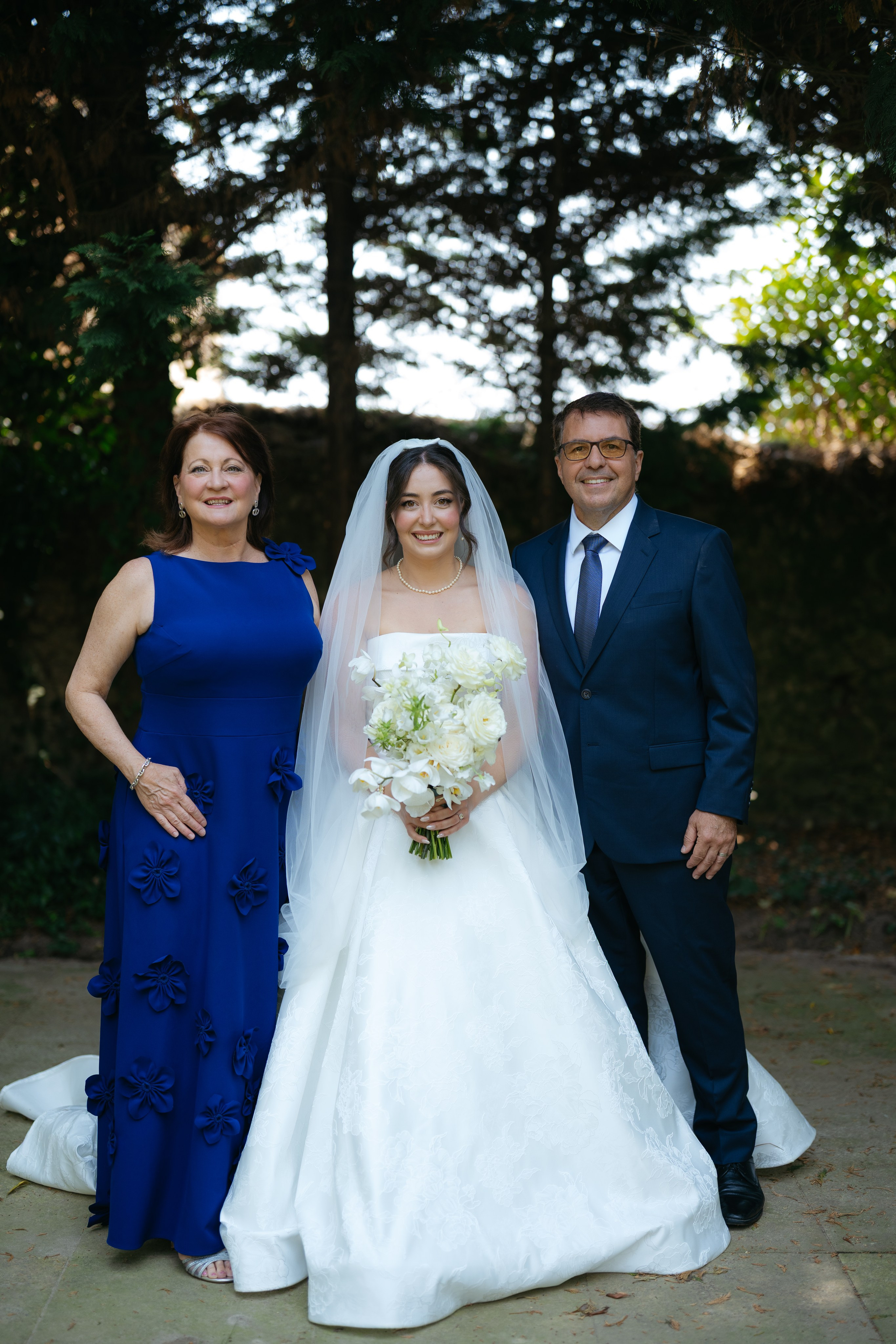 André and Gabrielle | A Timeless Garden Wedding at the Aqueduct