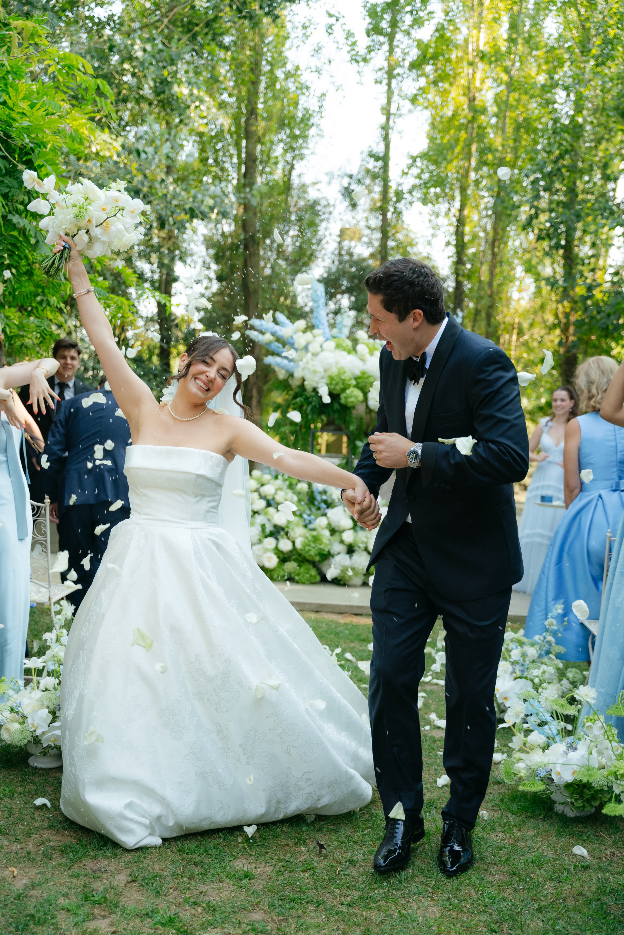 André and Gabrielle | A Timeless Garden Wedding at the Aqueduct