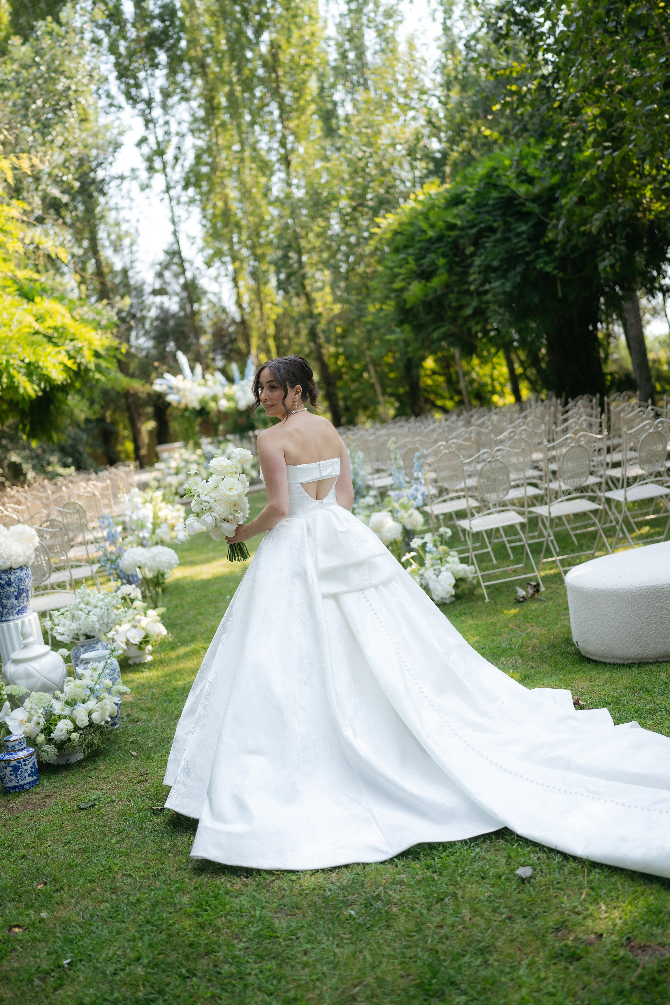 André and Gabrielle | A Timeless Garden Wedding at the Aqueduct