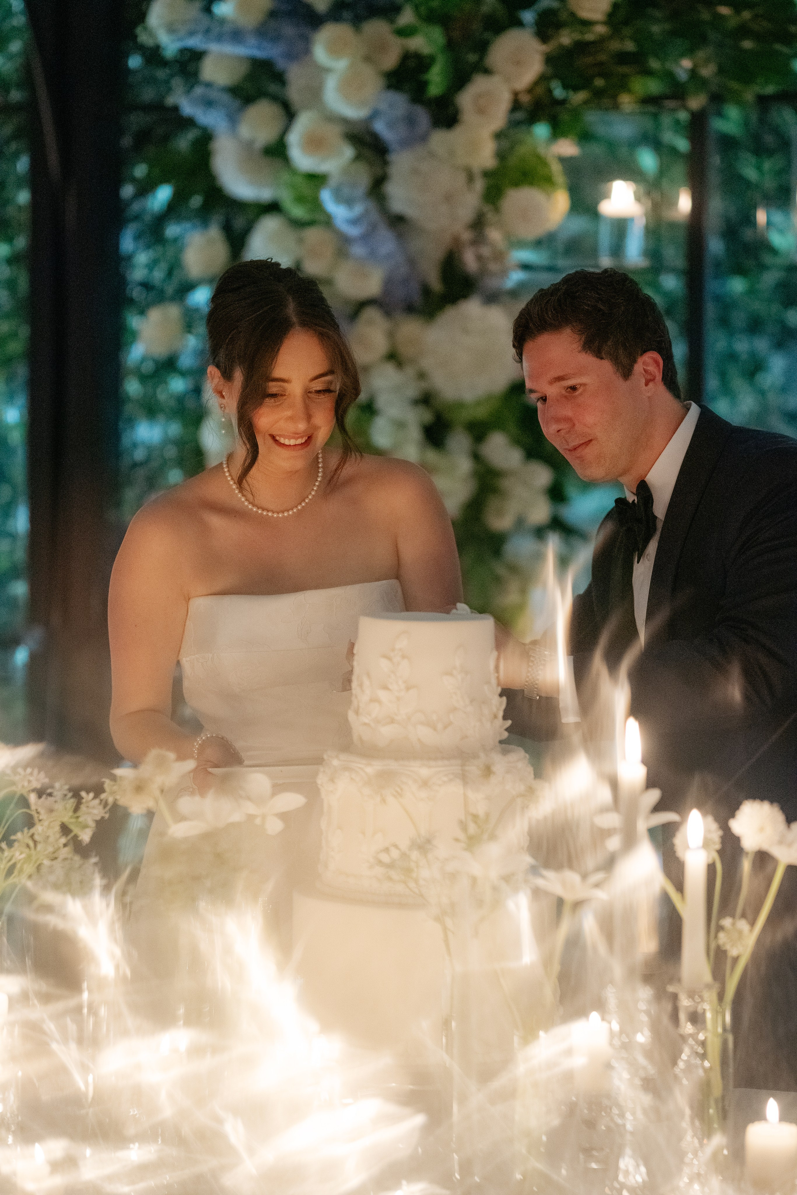André and Gabrielle | A Timeless Garden Wedding at the Aqueduct