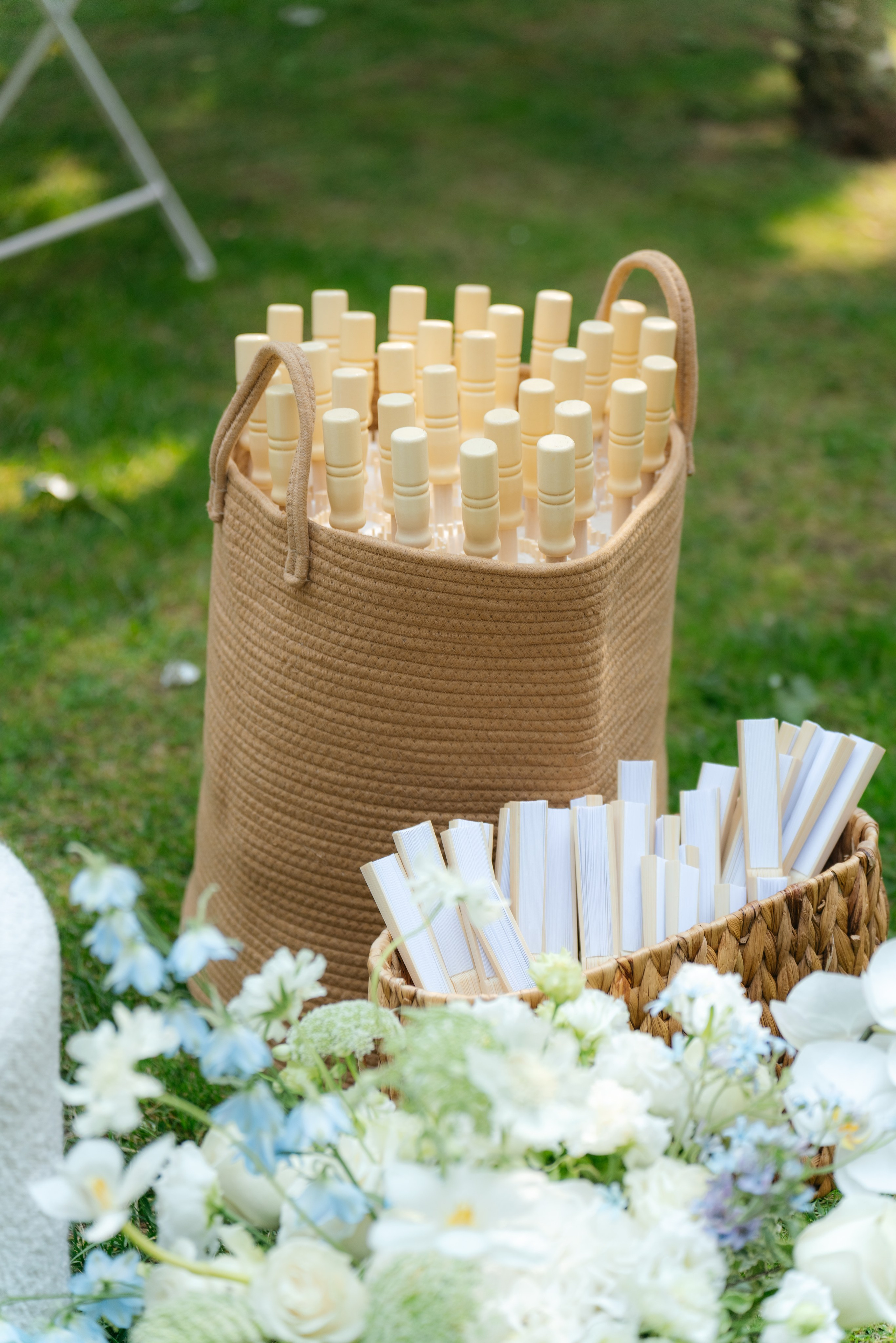 André and Gabrielle | A Timeless Garden Wedding at the Aqueduct