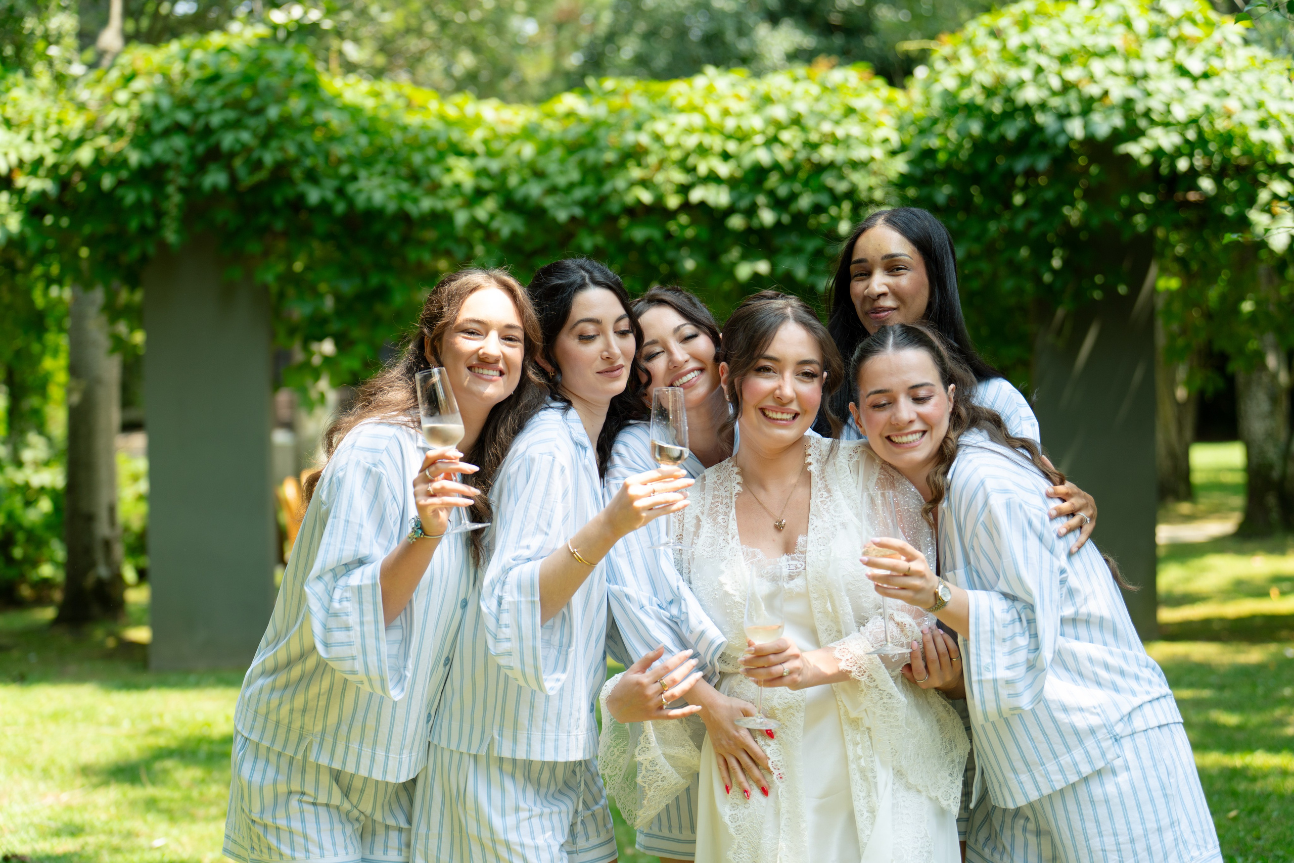 André and Gabrielle | A Timeless Garden Wedding at the Aqueduct