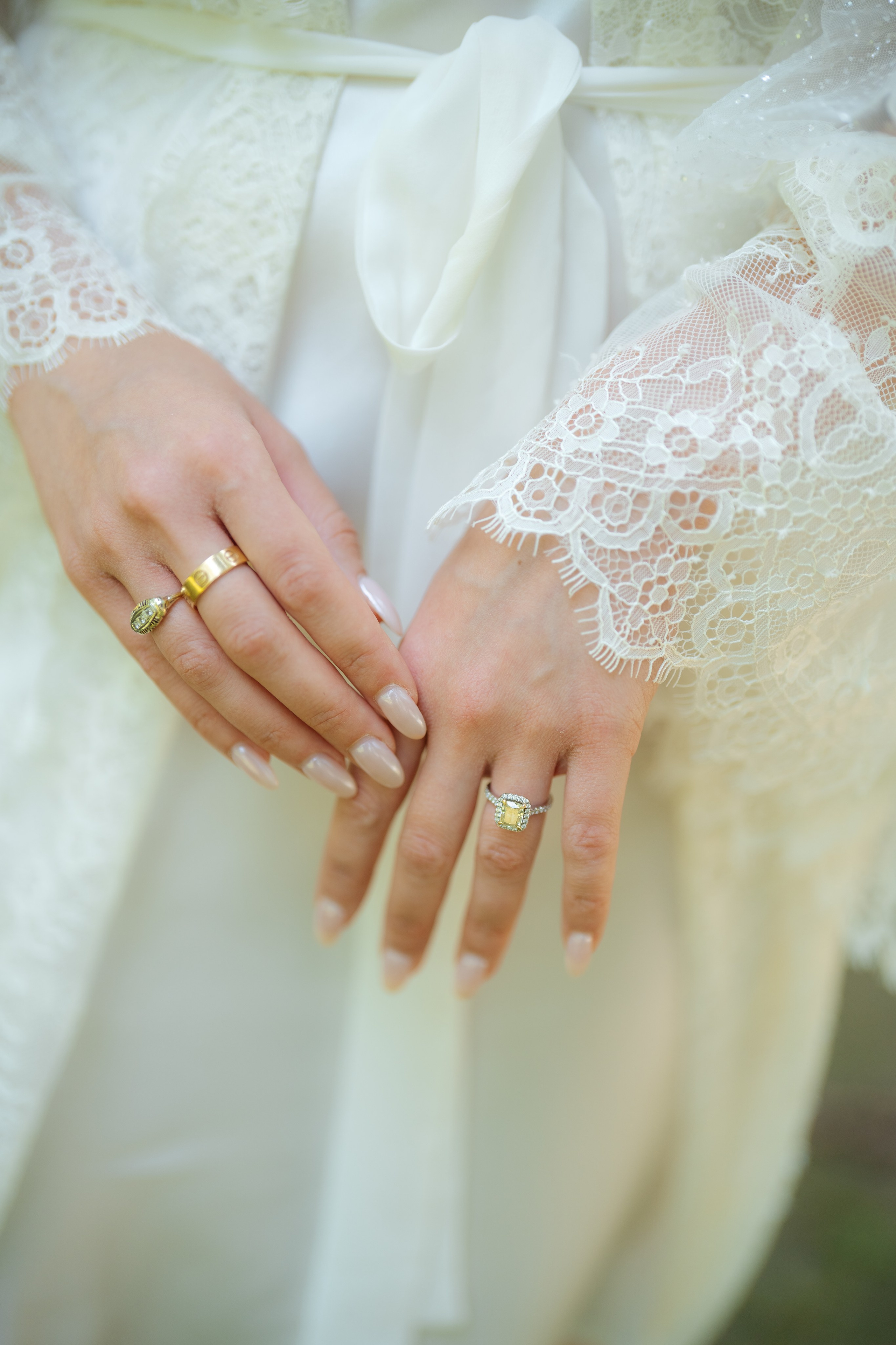 André and Gabrielle | A Timeless Garden Wedding at the Aqueduct