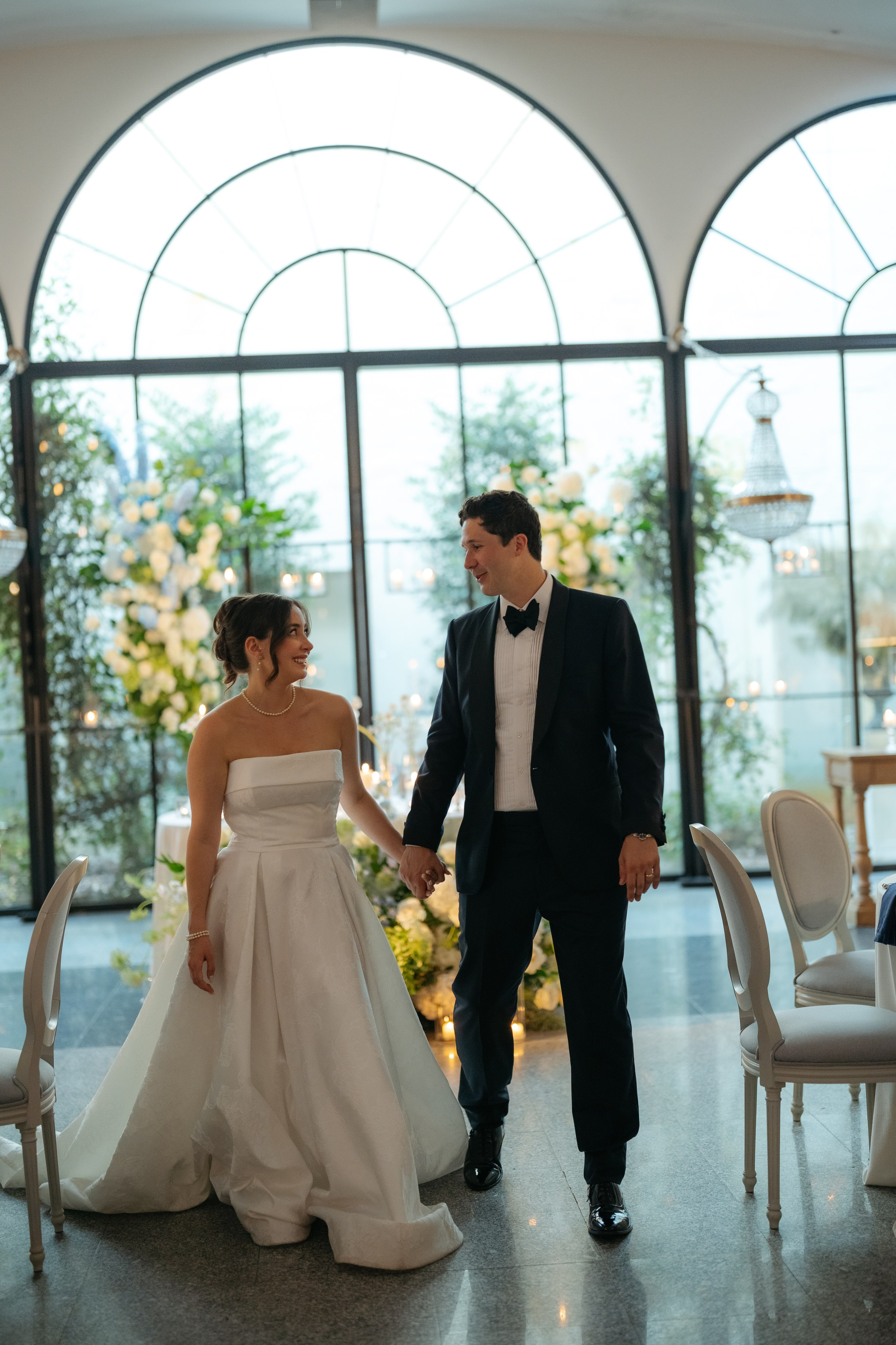André and Gabrielle | A Timeless Garden Wedding at the Aqueduct