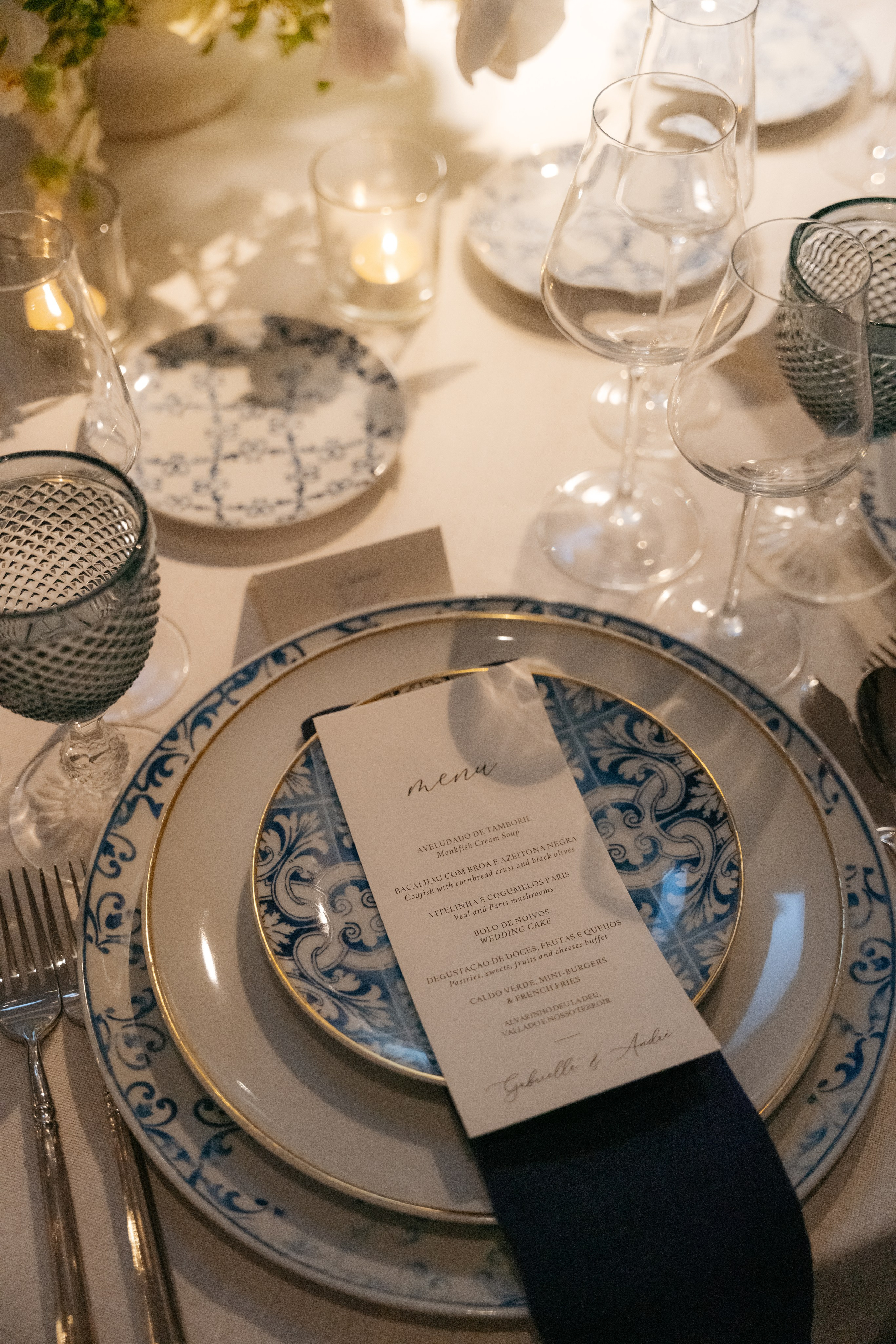 André and Gabrielle | A Timeless Garden Wedding at the Aqueduct