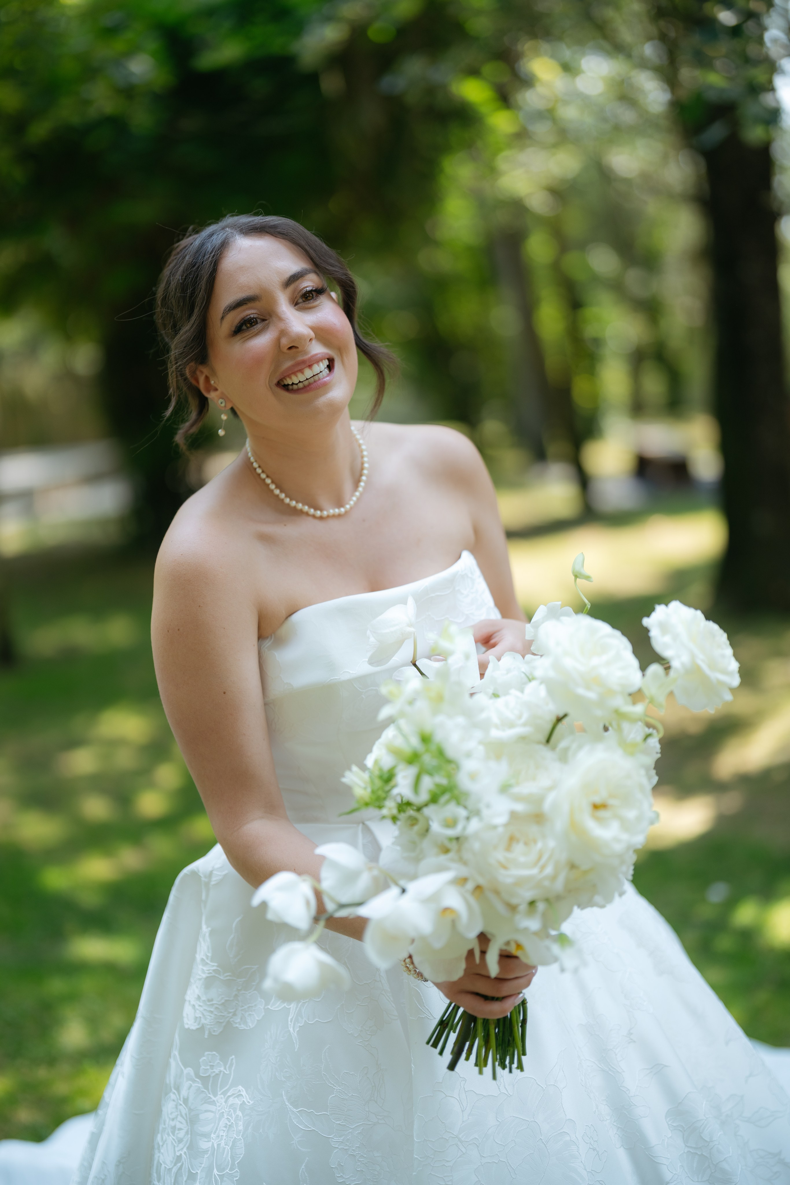André and Gabrielle | A Timeless Garden Wedding at the Aqueduct