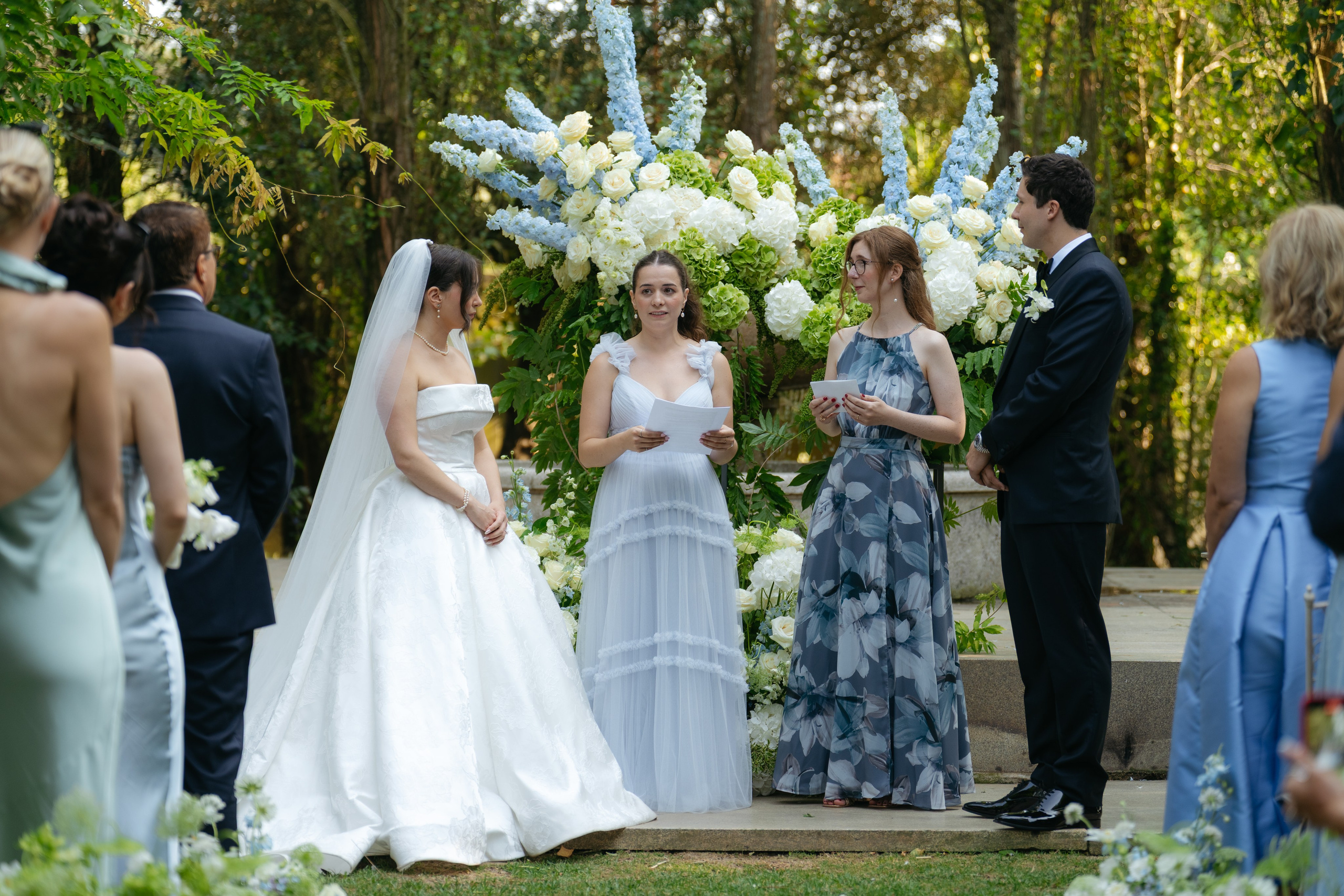 André and Gabrielle | A Timeless Garden Wedding at the Aqueduct