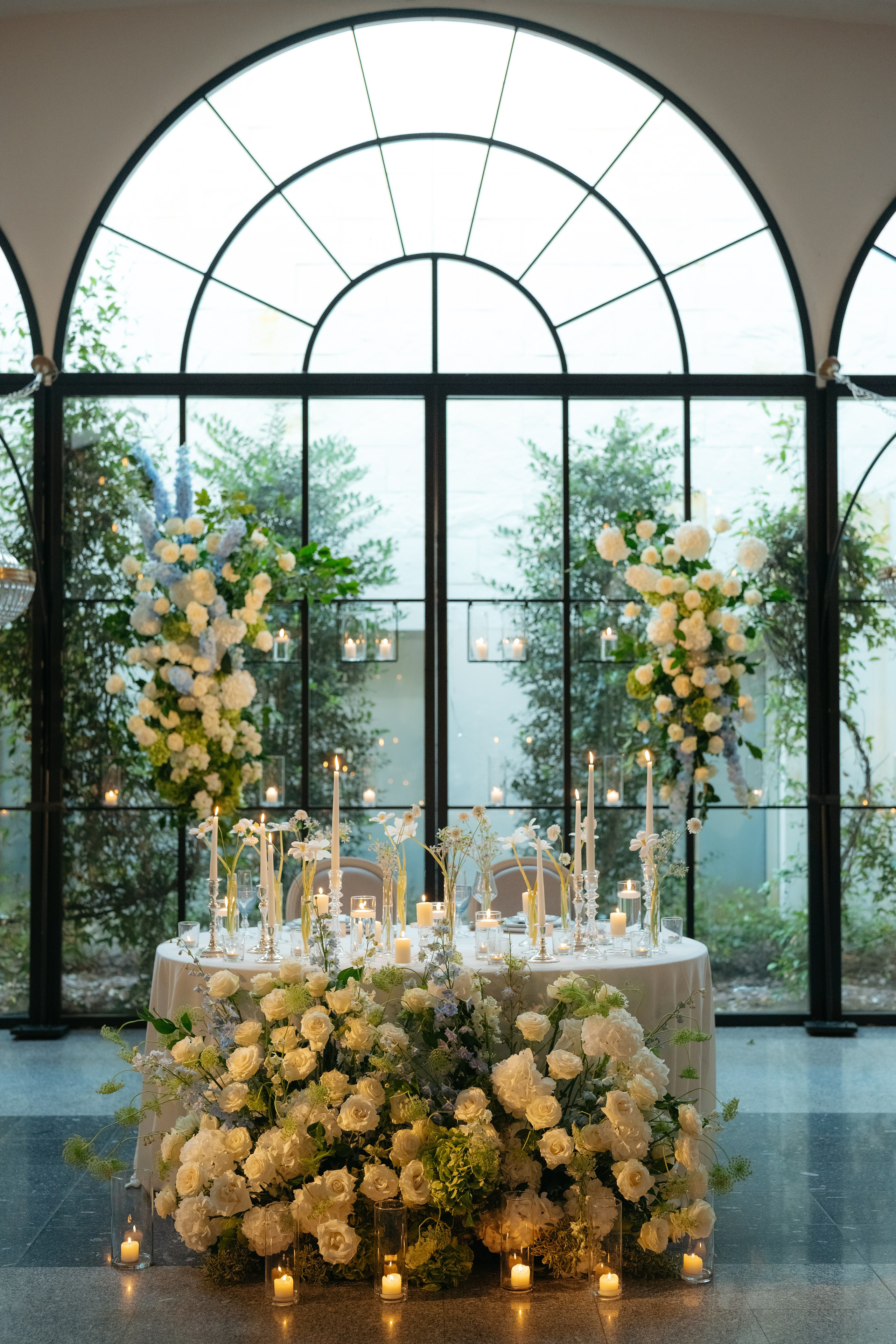André and Gabrielle | A Timeless Garden Wedding at the Aqueduct