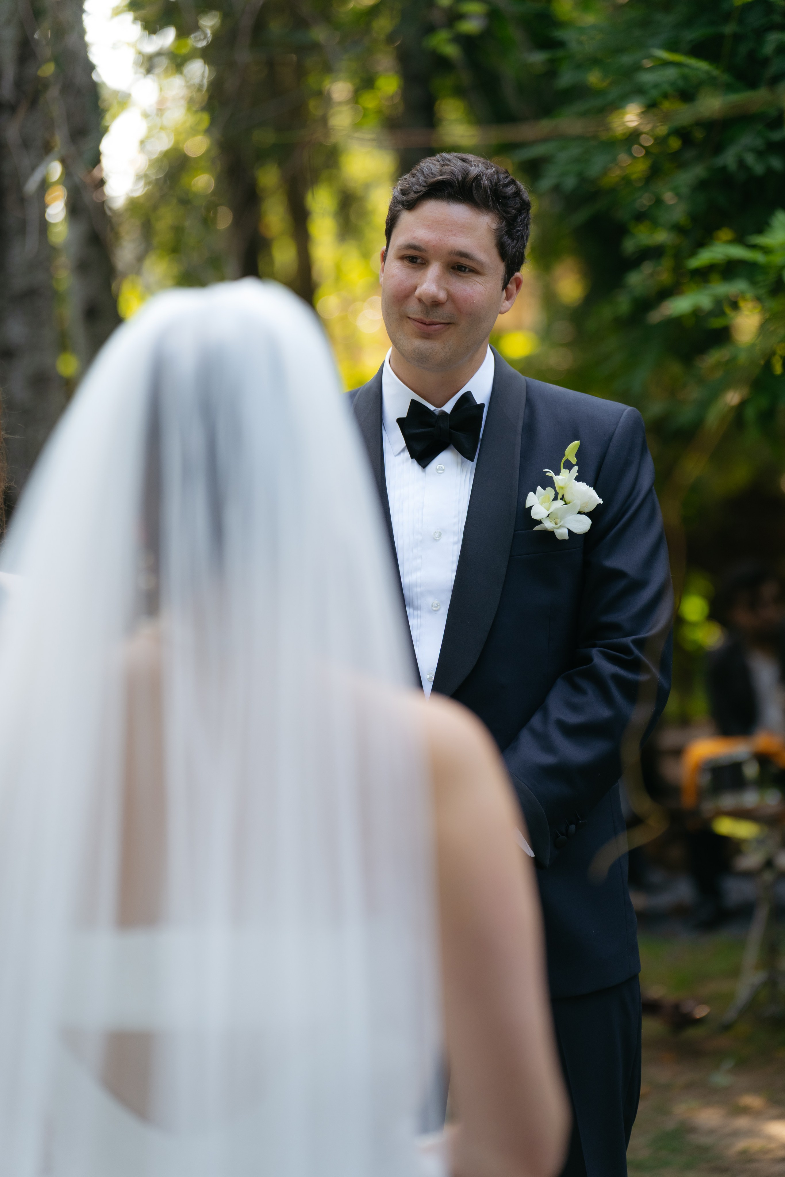 André and Gabrielle | A Timeless Garden Wedding at the Aqueduct