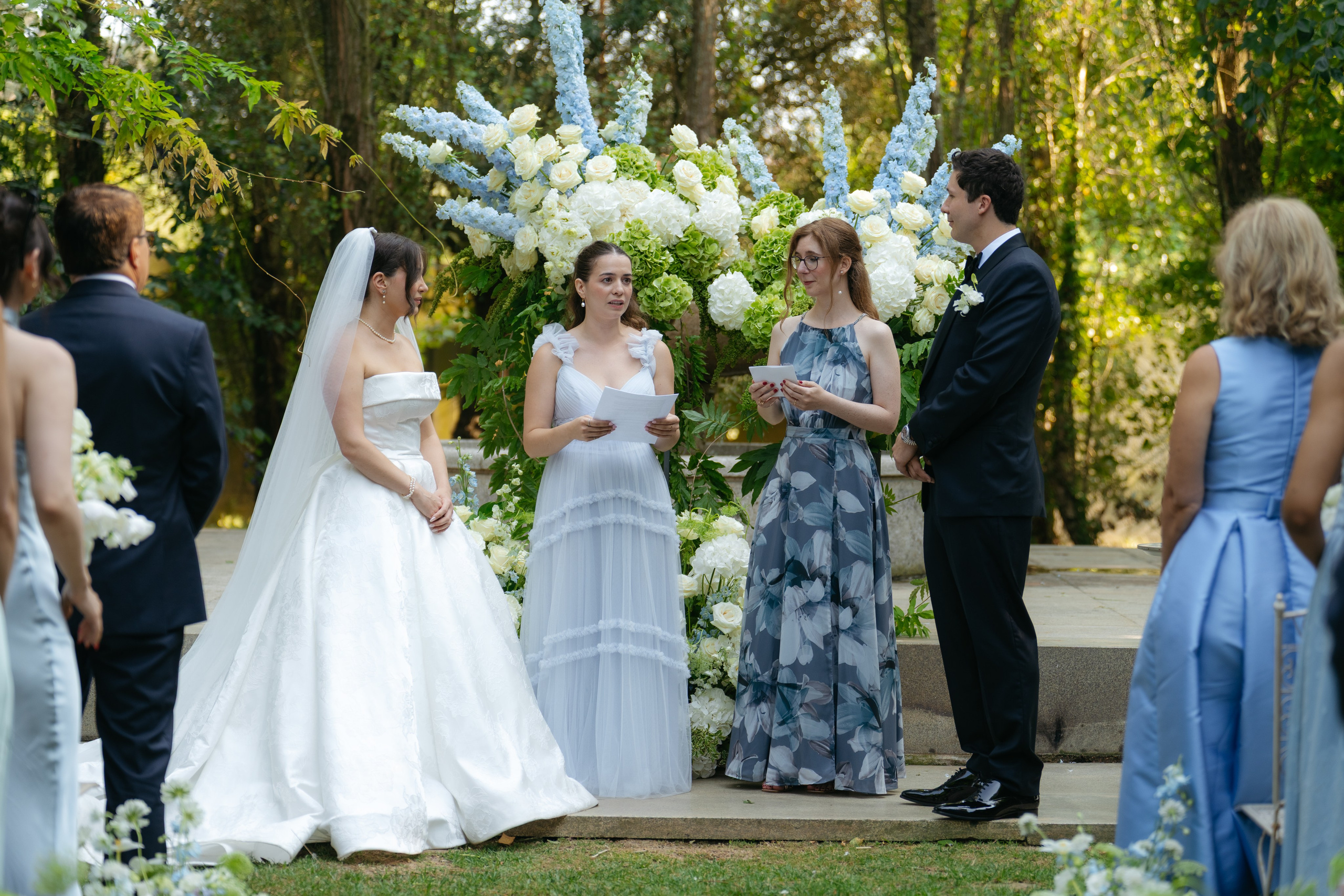 André and Gabrielle | A Timeless Garden Wedding at the Aqueduct