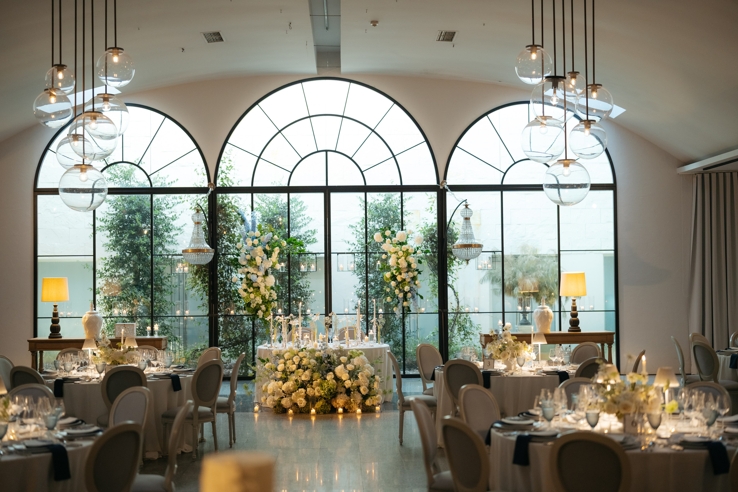 André and Gabrielle | A Timeless Garden Wedding at the Aqueduct