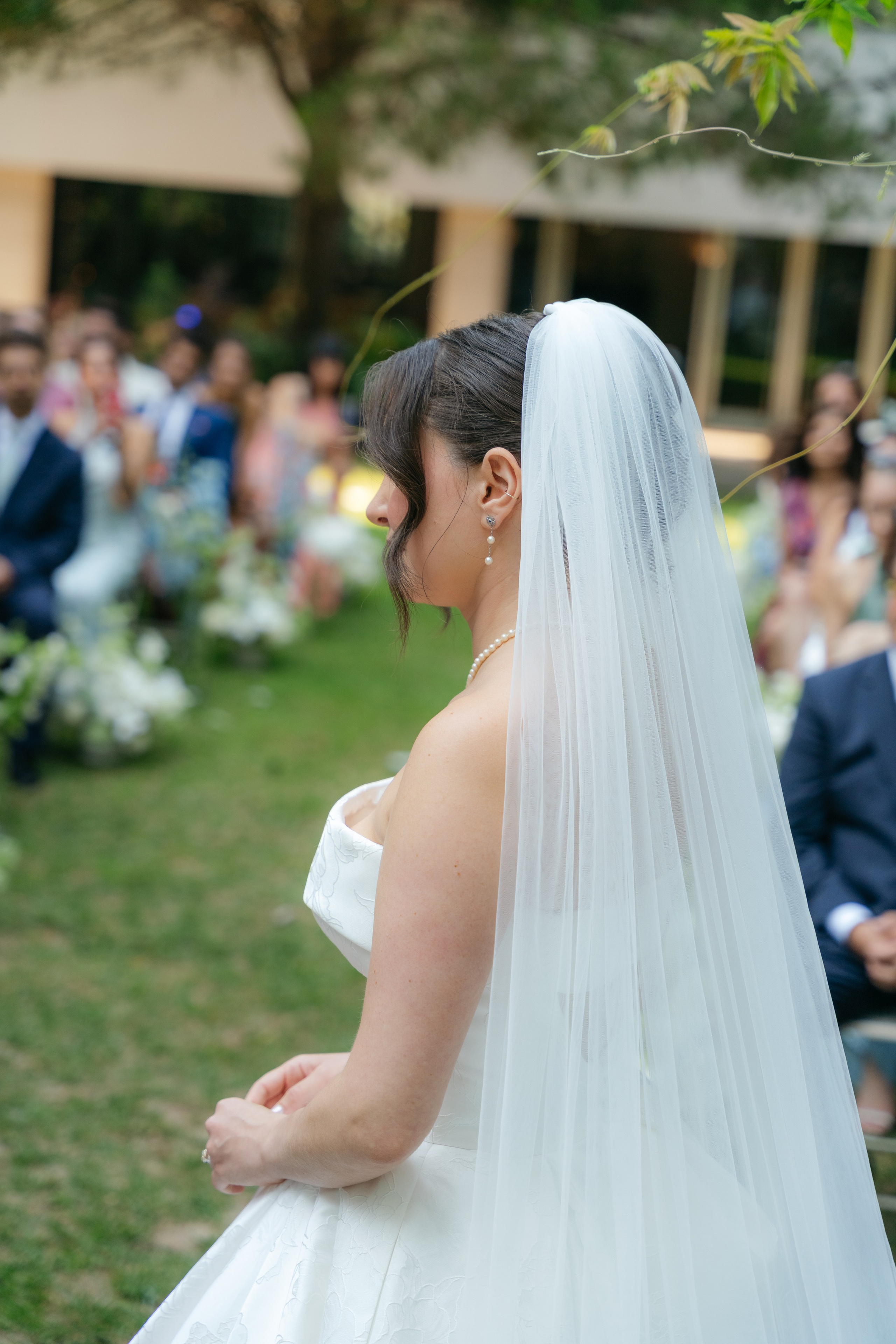 André and Gabrielle | A Timeless Garden Wedding at the Aqueduct