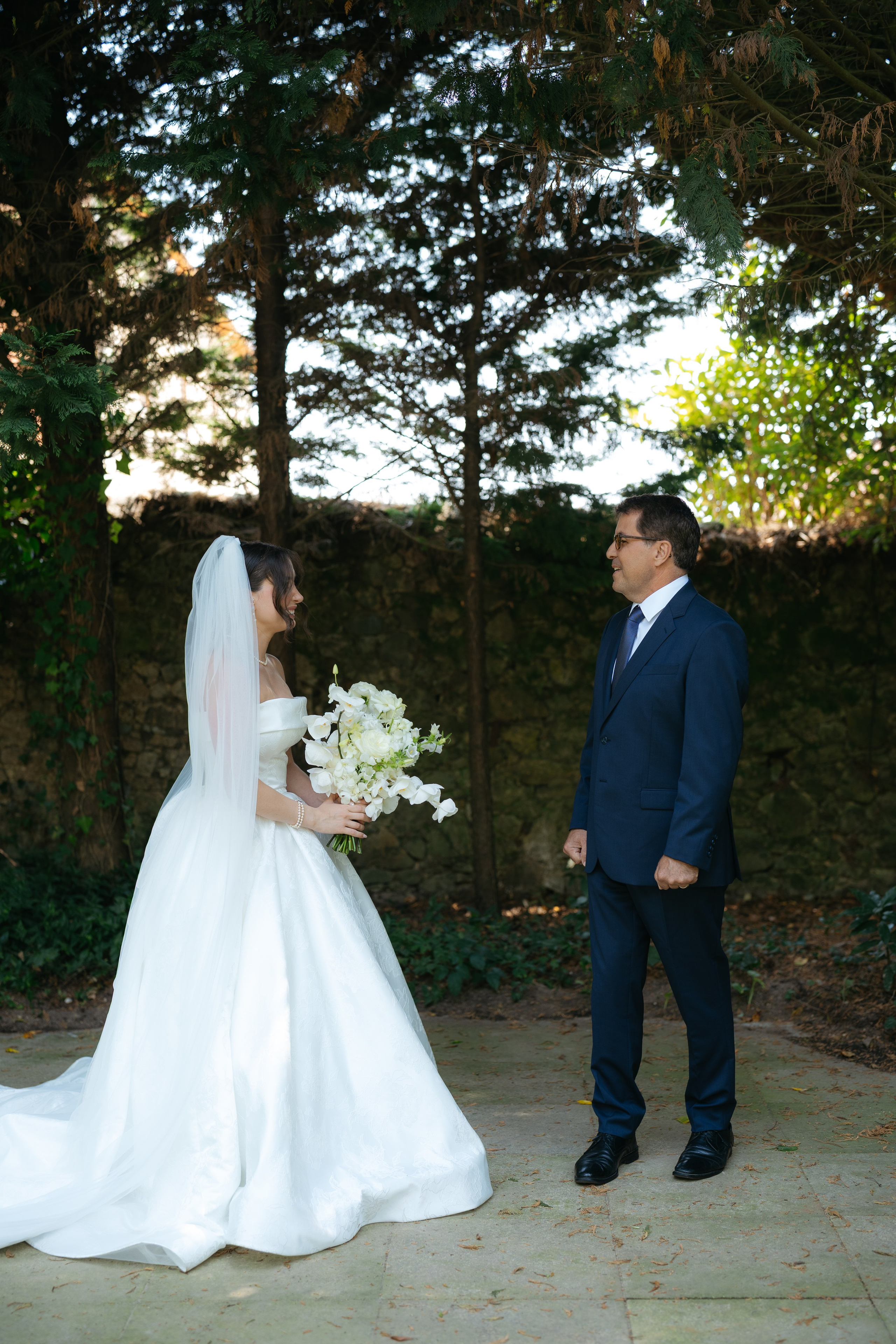 André and Gabrielle | A Timeless Garden Wedding at the Aqueduct