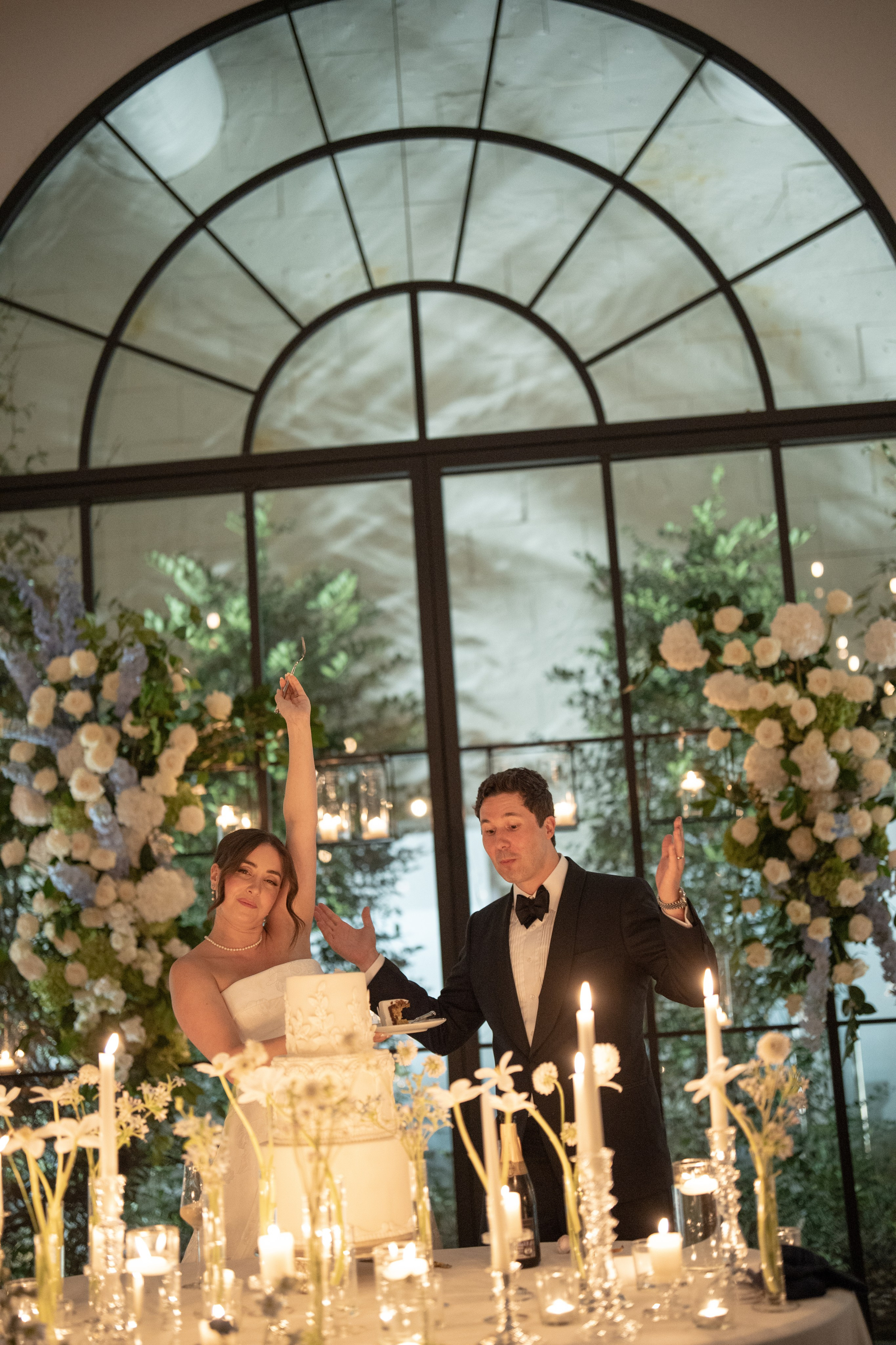 André and Gabrielle | A Timeless Garden Wedding at the Aqueduct