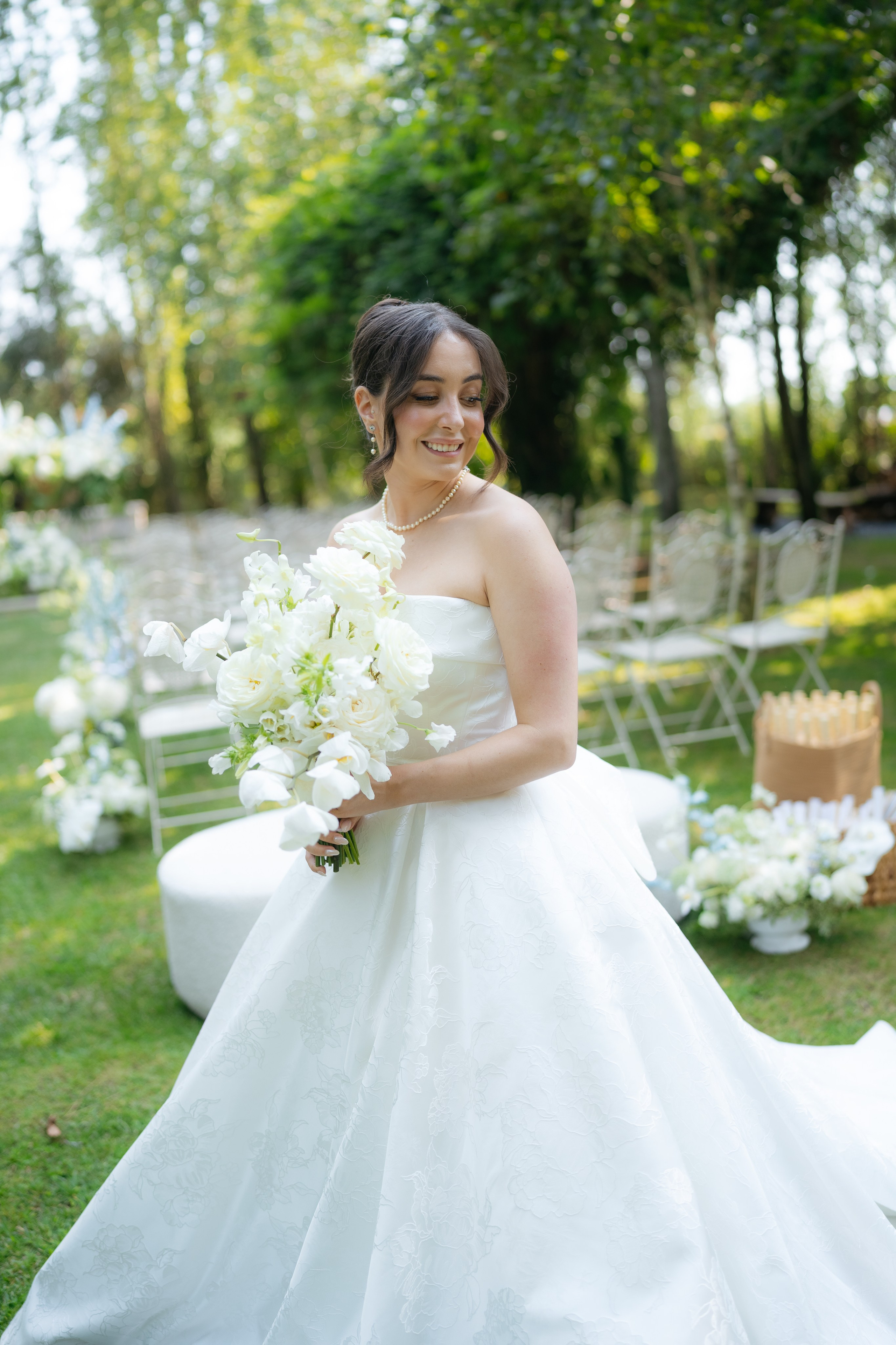 André and Gabrielle | A Timeless Garden Wedding at the Aqueduct